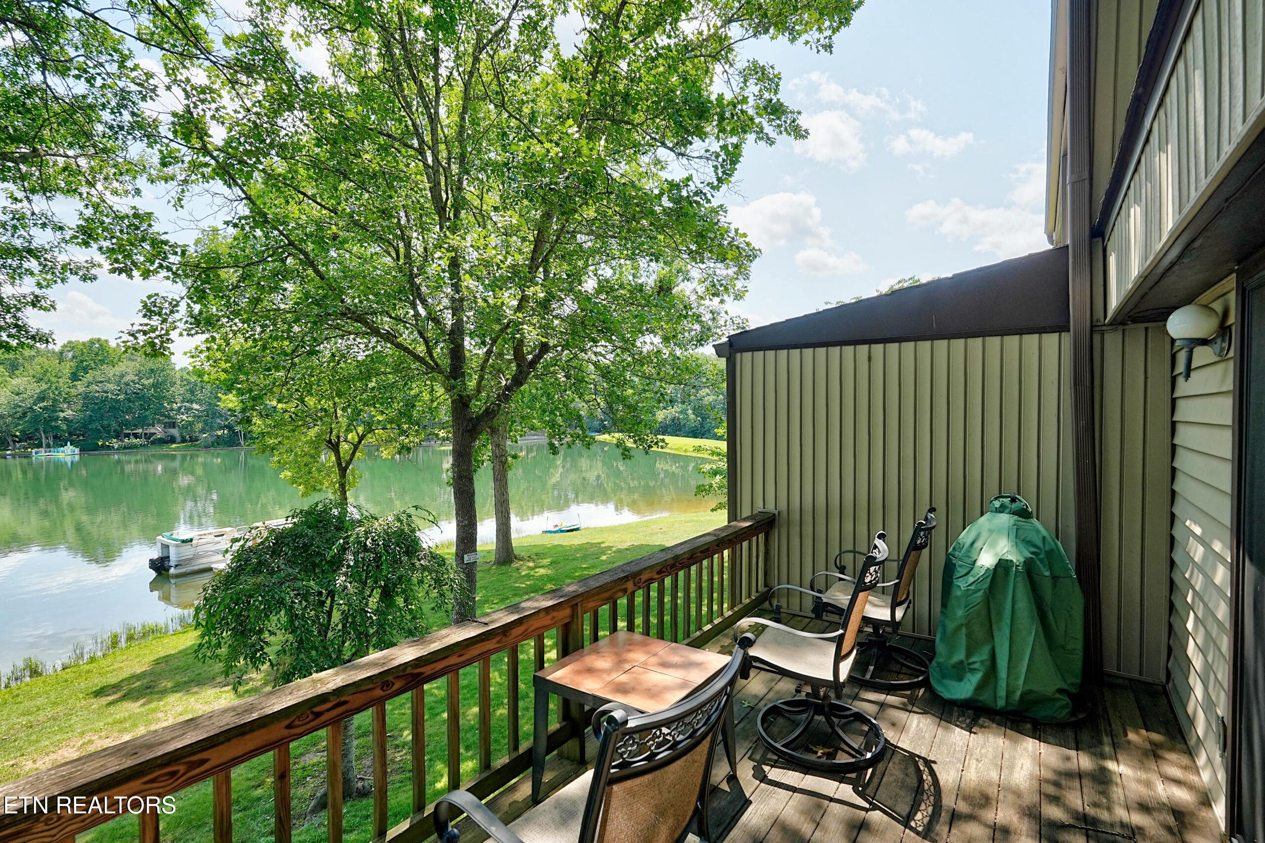 64 Lakeshore Circle Crossville TN 38558