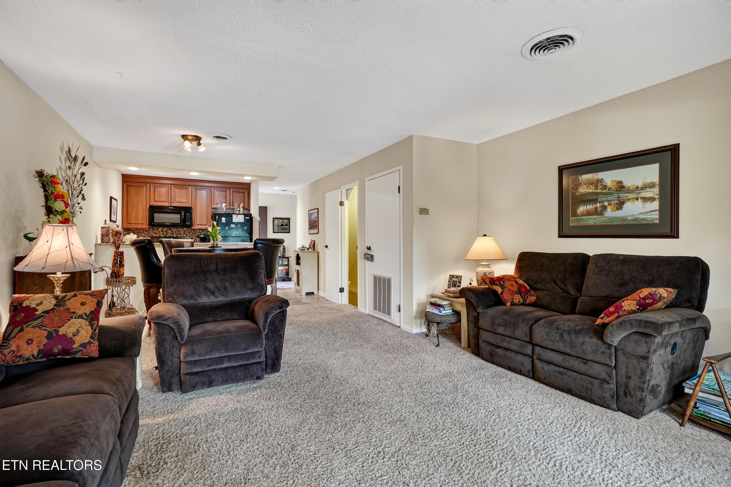 64 Lakeshore Circle Crossville TN 38558