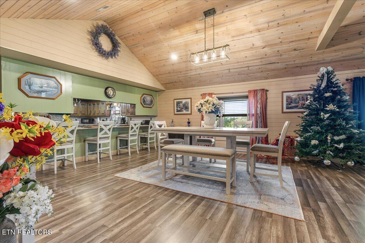 910 Reagan Valley Road Tellico Plains TN 37385