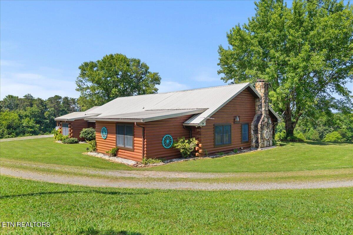 910 Reagan Valley Road Tellico Plains TN 37385