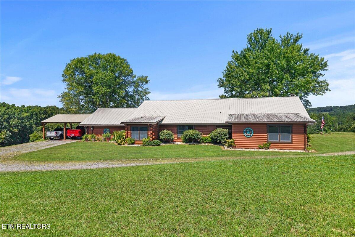 910 Reagan Valley Road Tellico Plains TN 37385