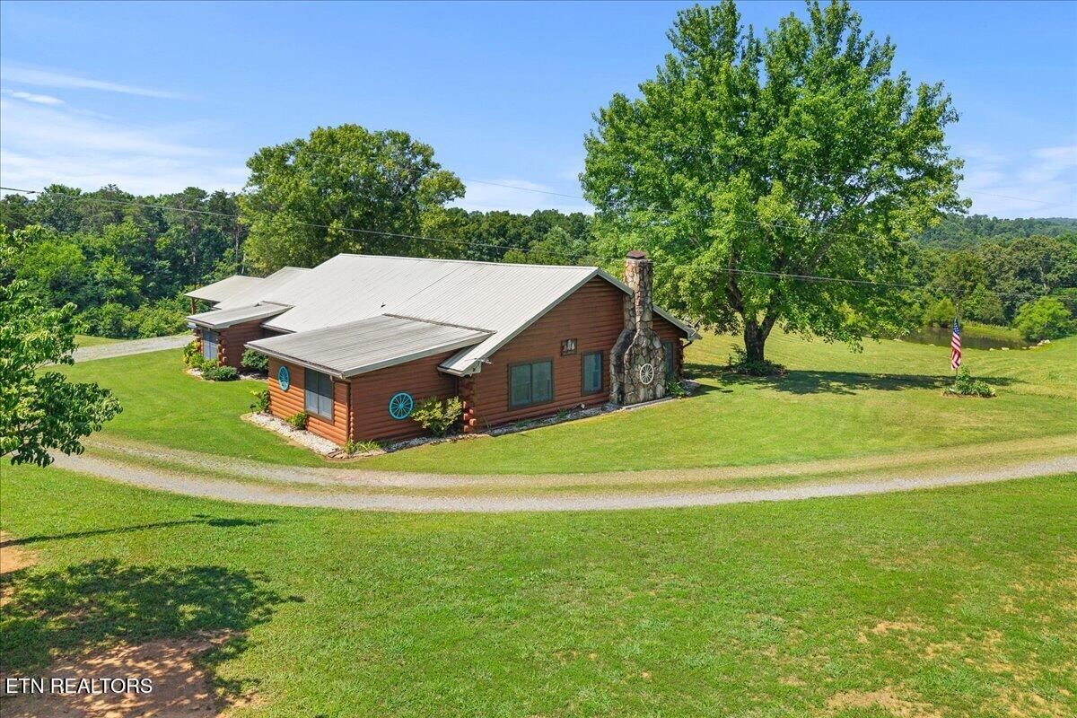 910 Reagan Valley Road Tellico Plains TN 37385