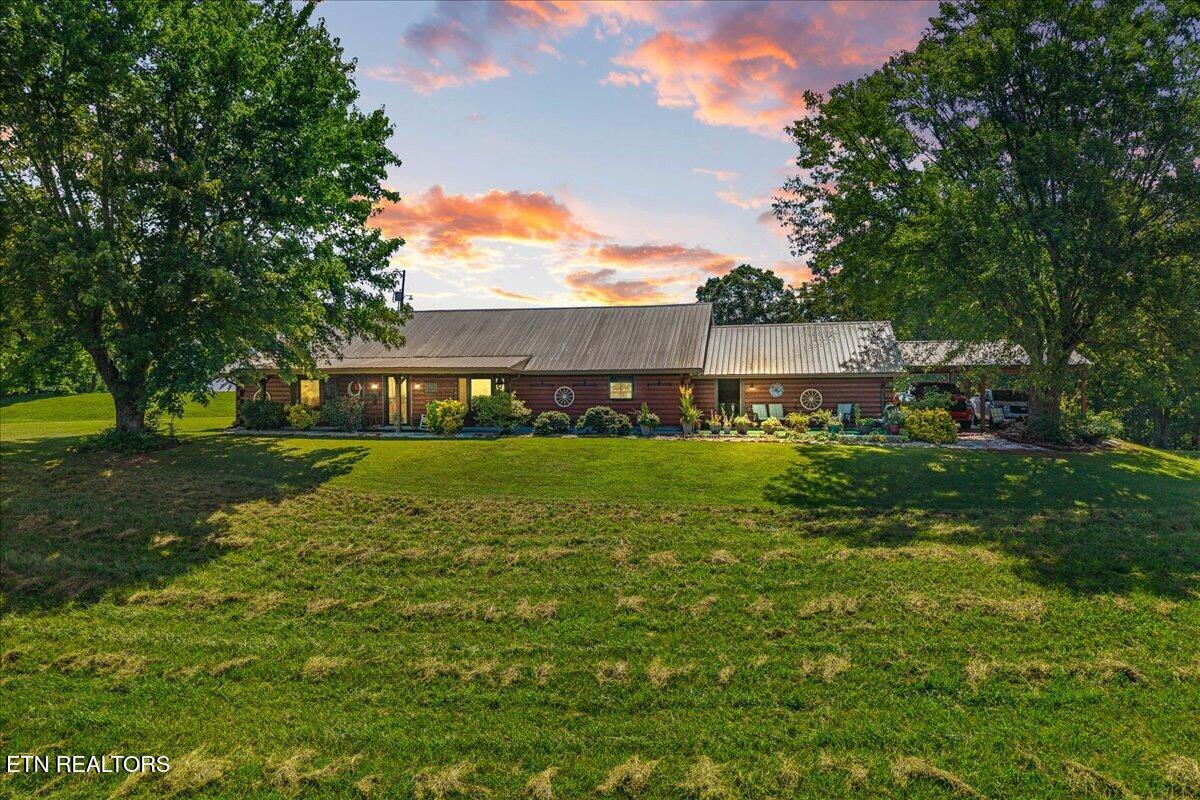 910 Reagan Valley Road Tellico Plains TN 37385