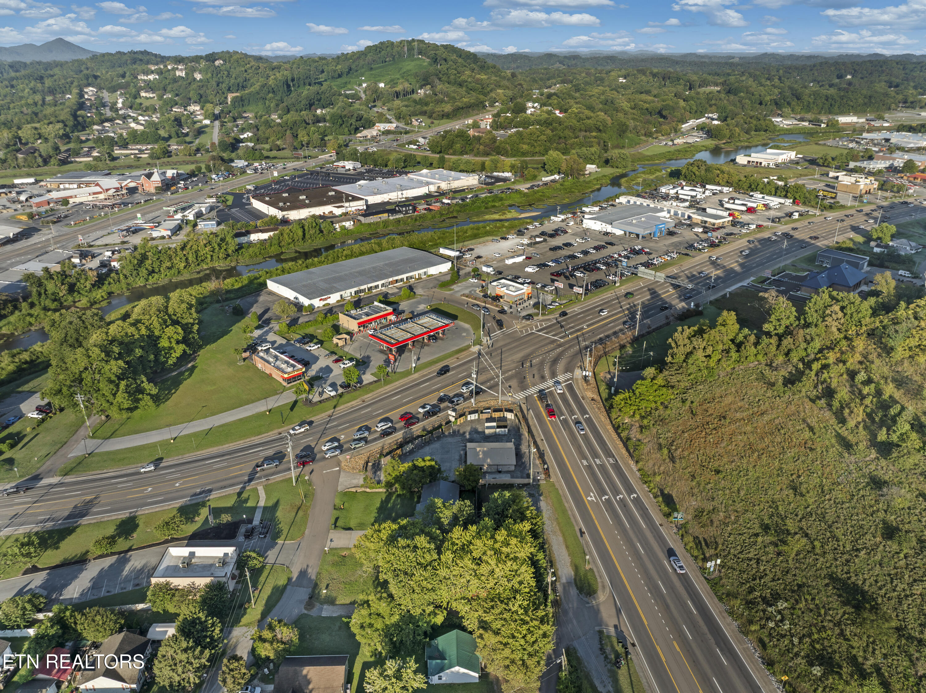 104 King Street Pigeon Forge TN 37862