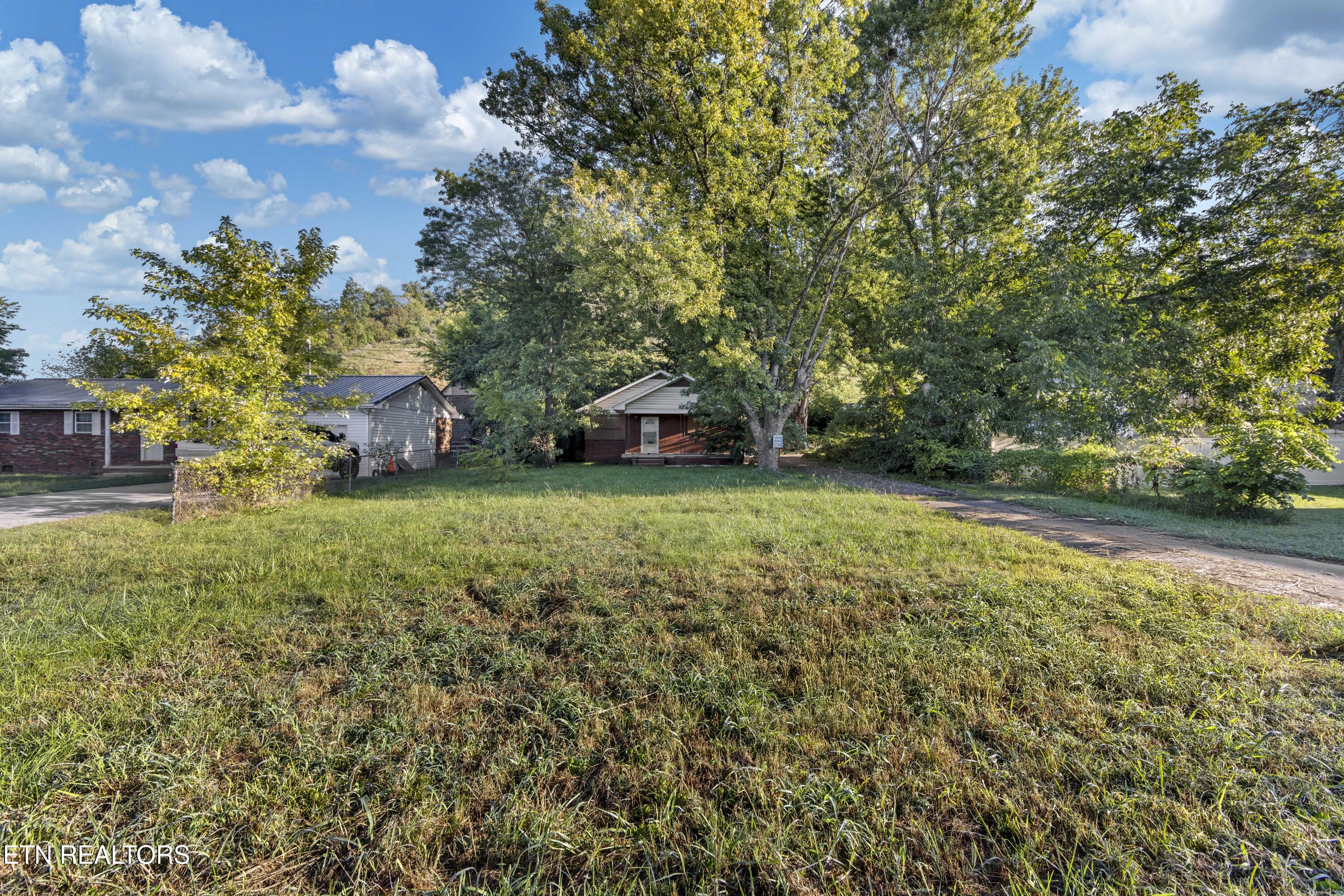 104 King Street Pigeon Forge TN 37862