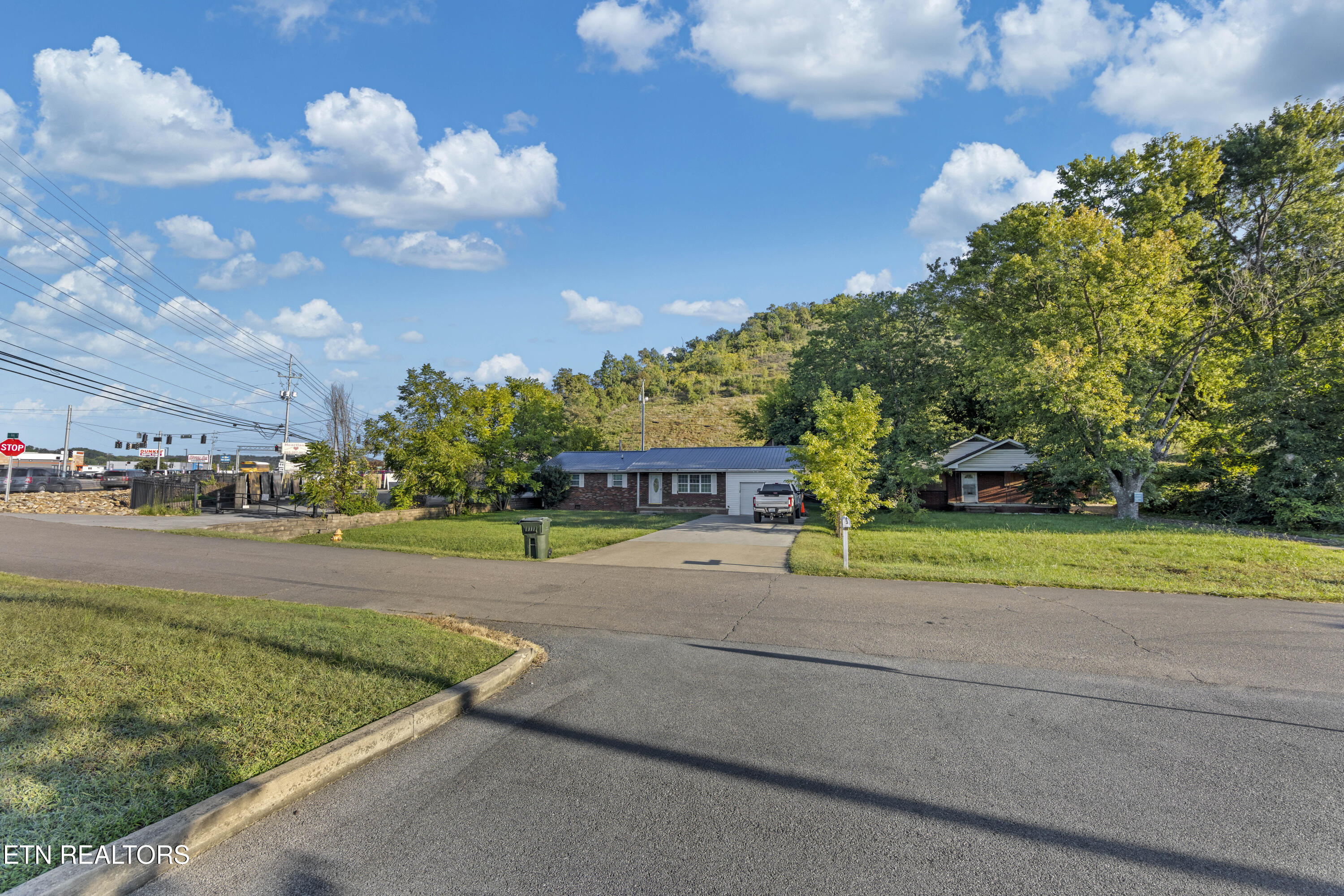 104 King Street Pigeon Forge TN 37862