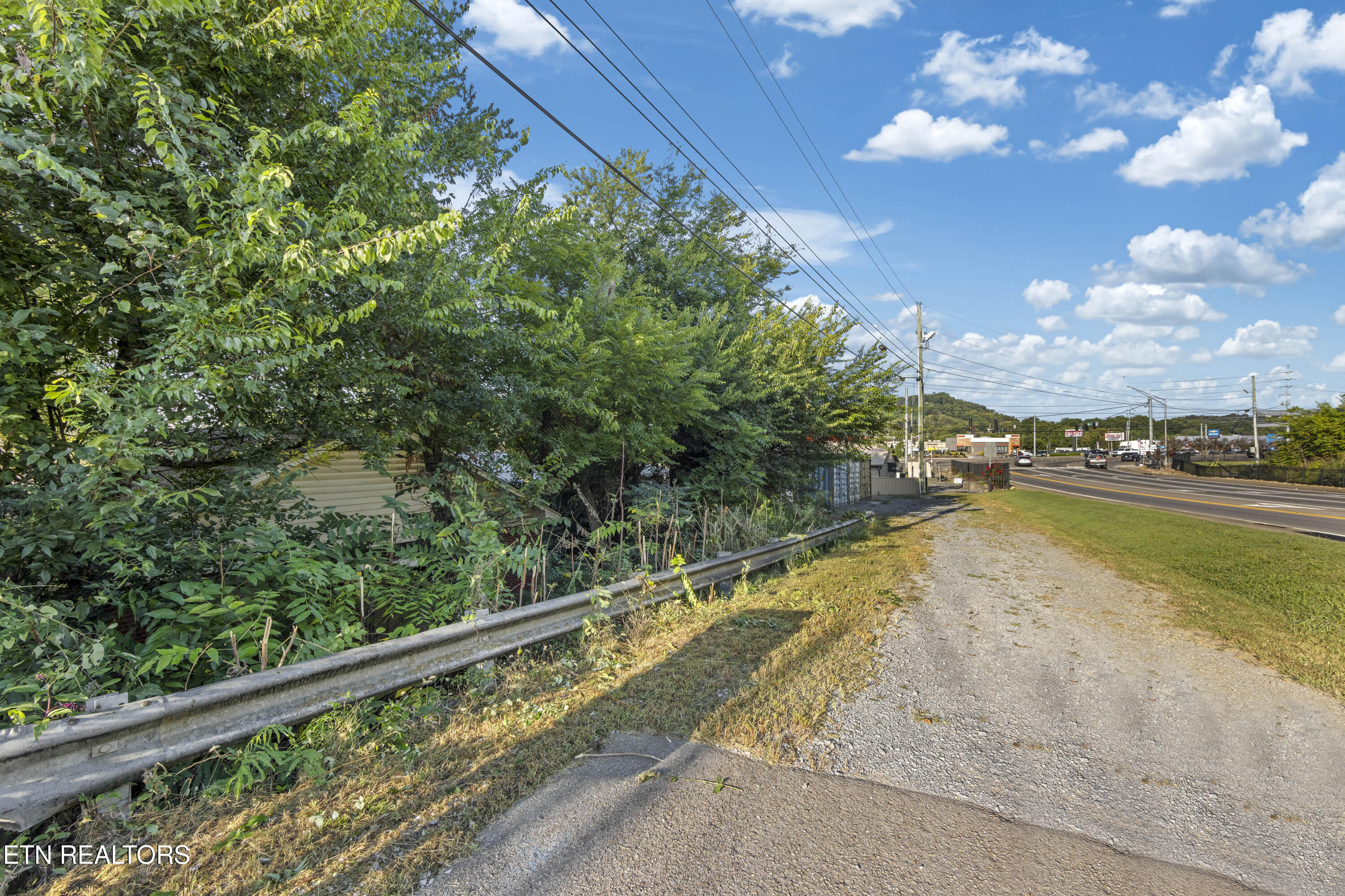 104 King Street Pigeon Forge TN 37862