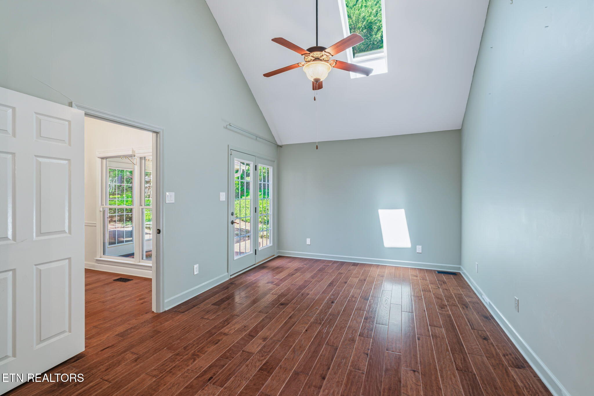 8511 Oxford Drive Knoxville TN 37922