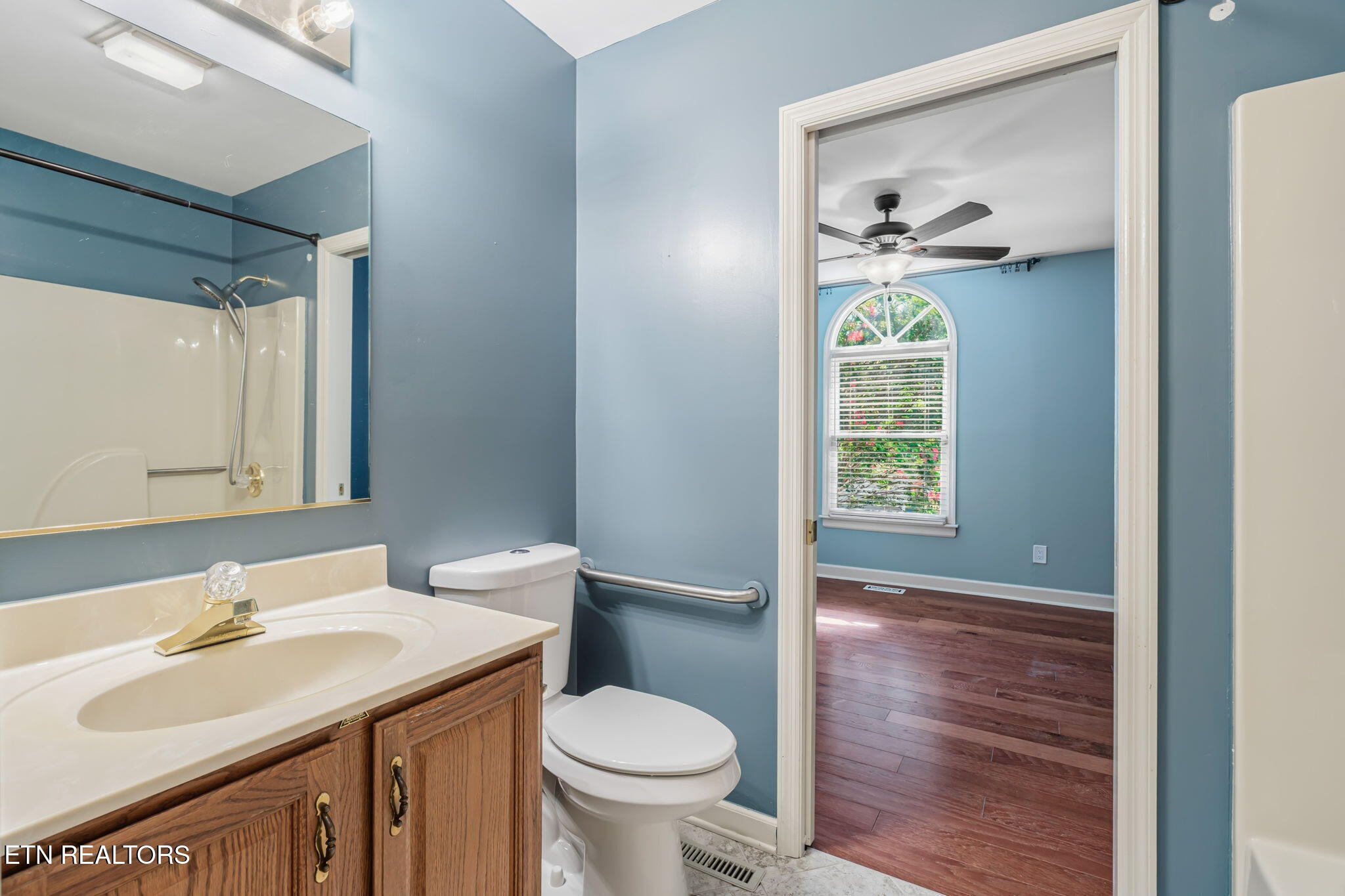 8511 Oxford Drive Knoxville TN 37922