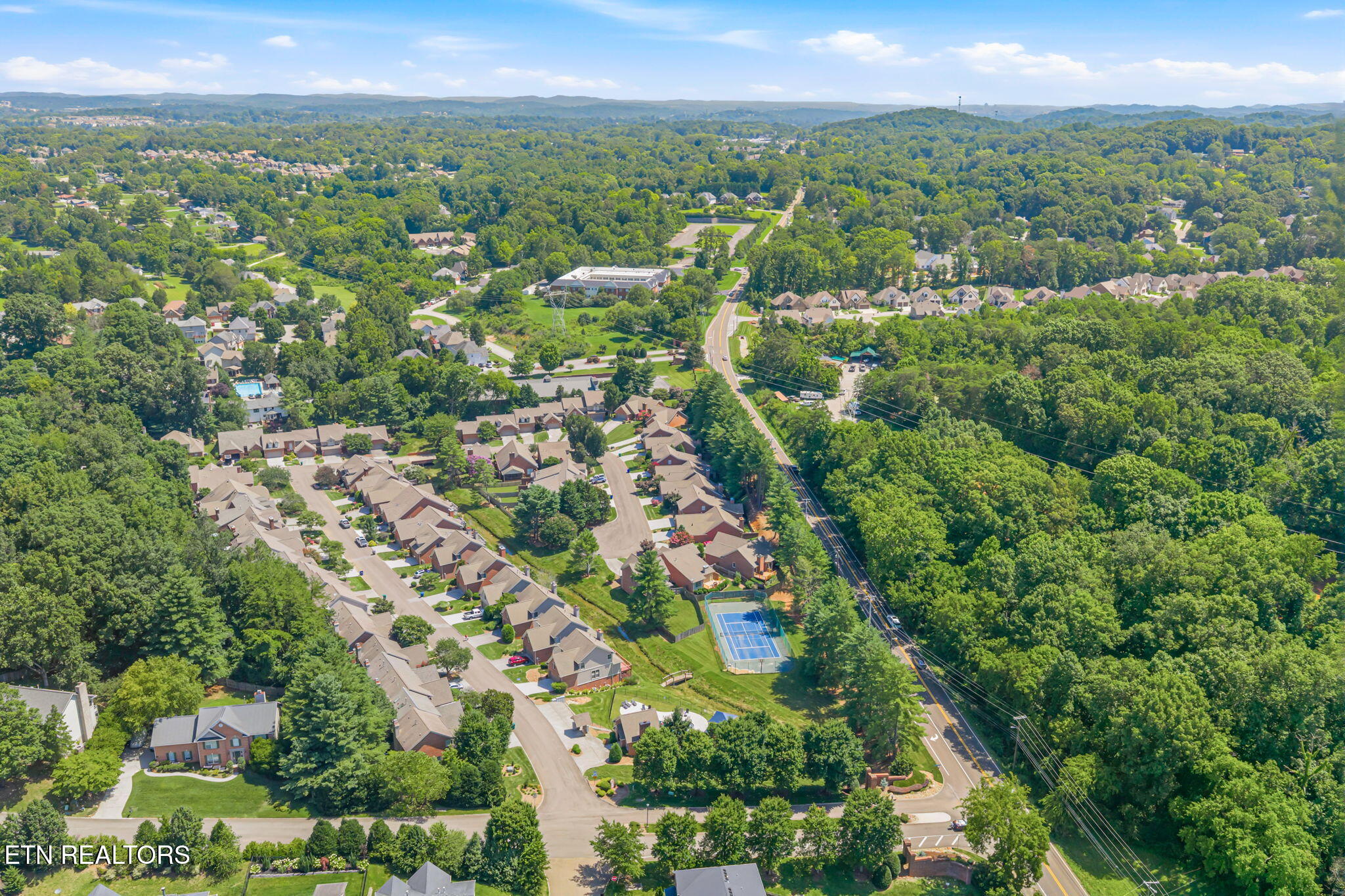 8511 Oxford Drive Knoxville TN 37922