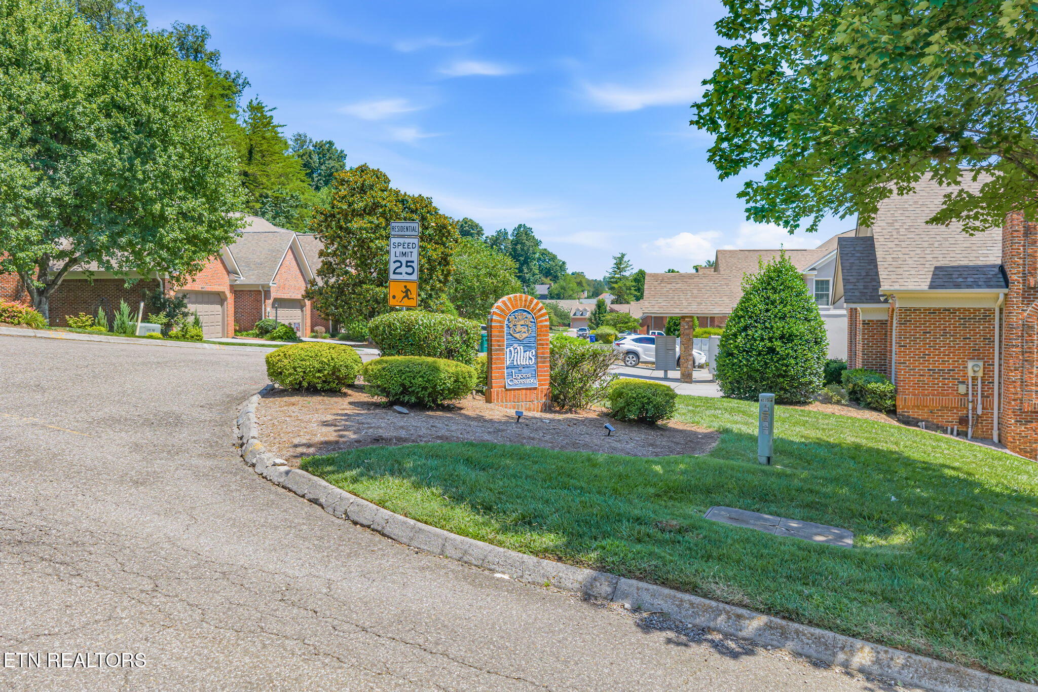 8511 Oxford Drive Knoxville TN 37922