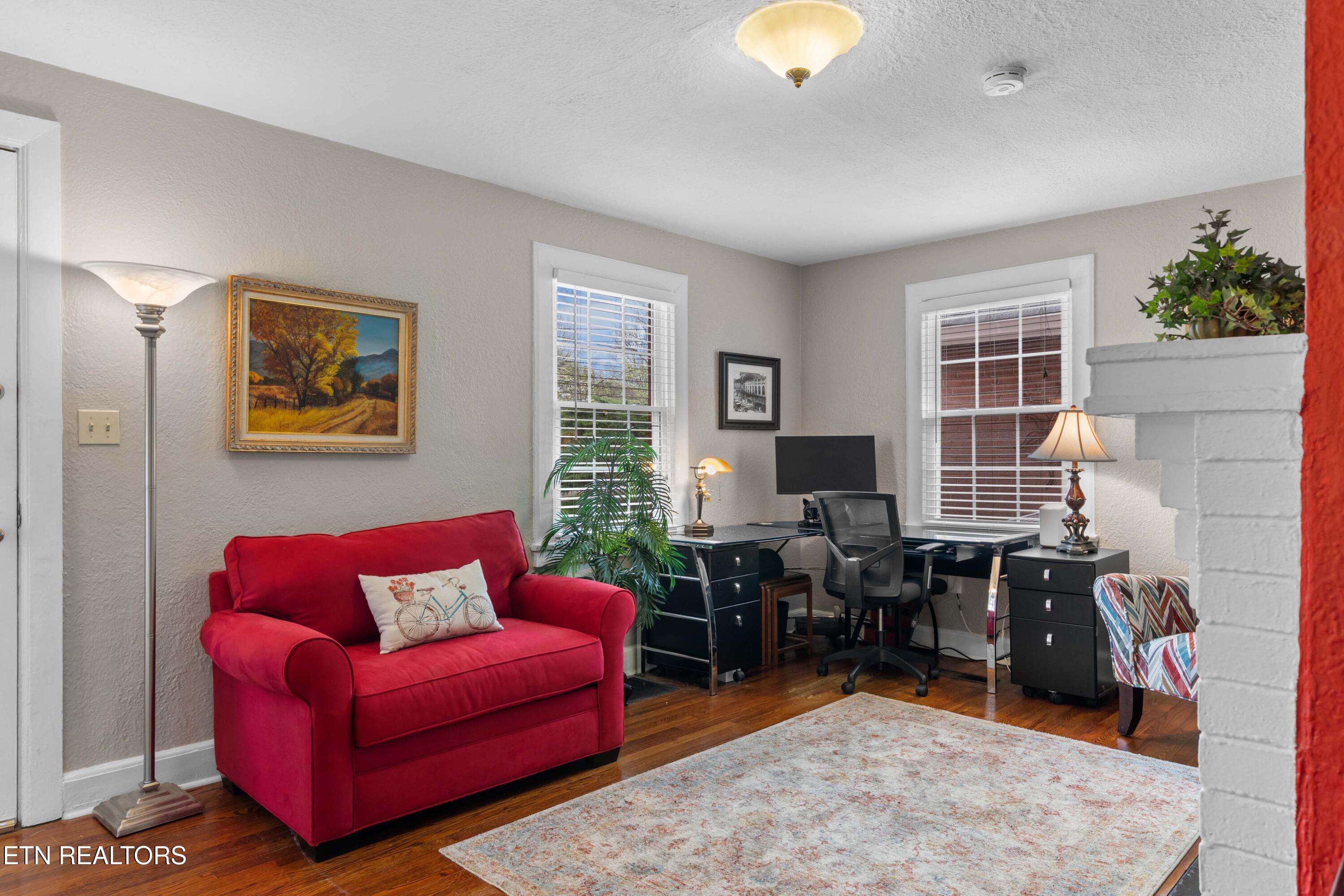 2820 Arbor Place Knoxville TN 37917