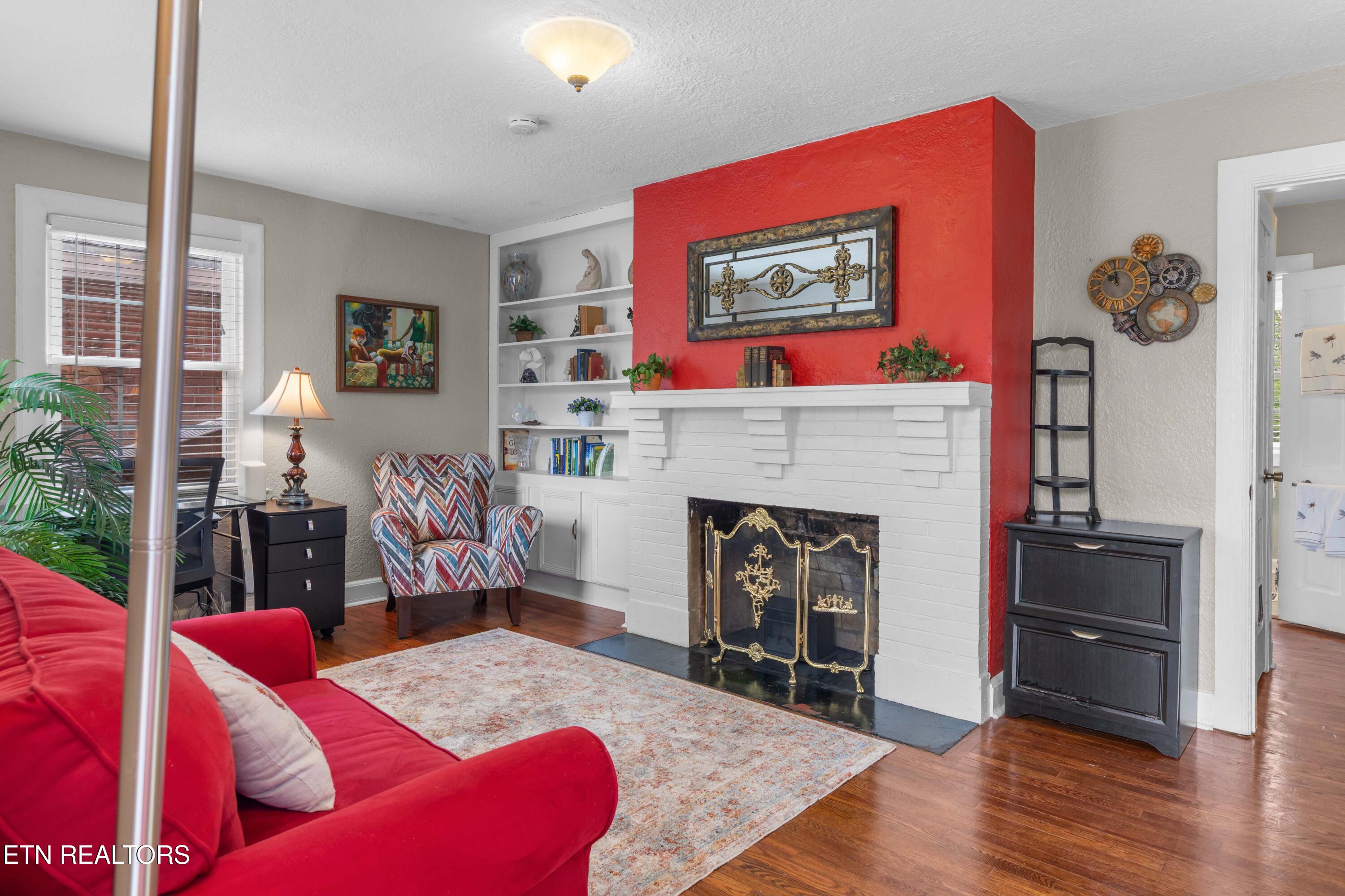 2820 Arbor Place Knoxville TN 37917