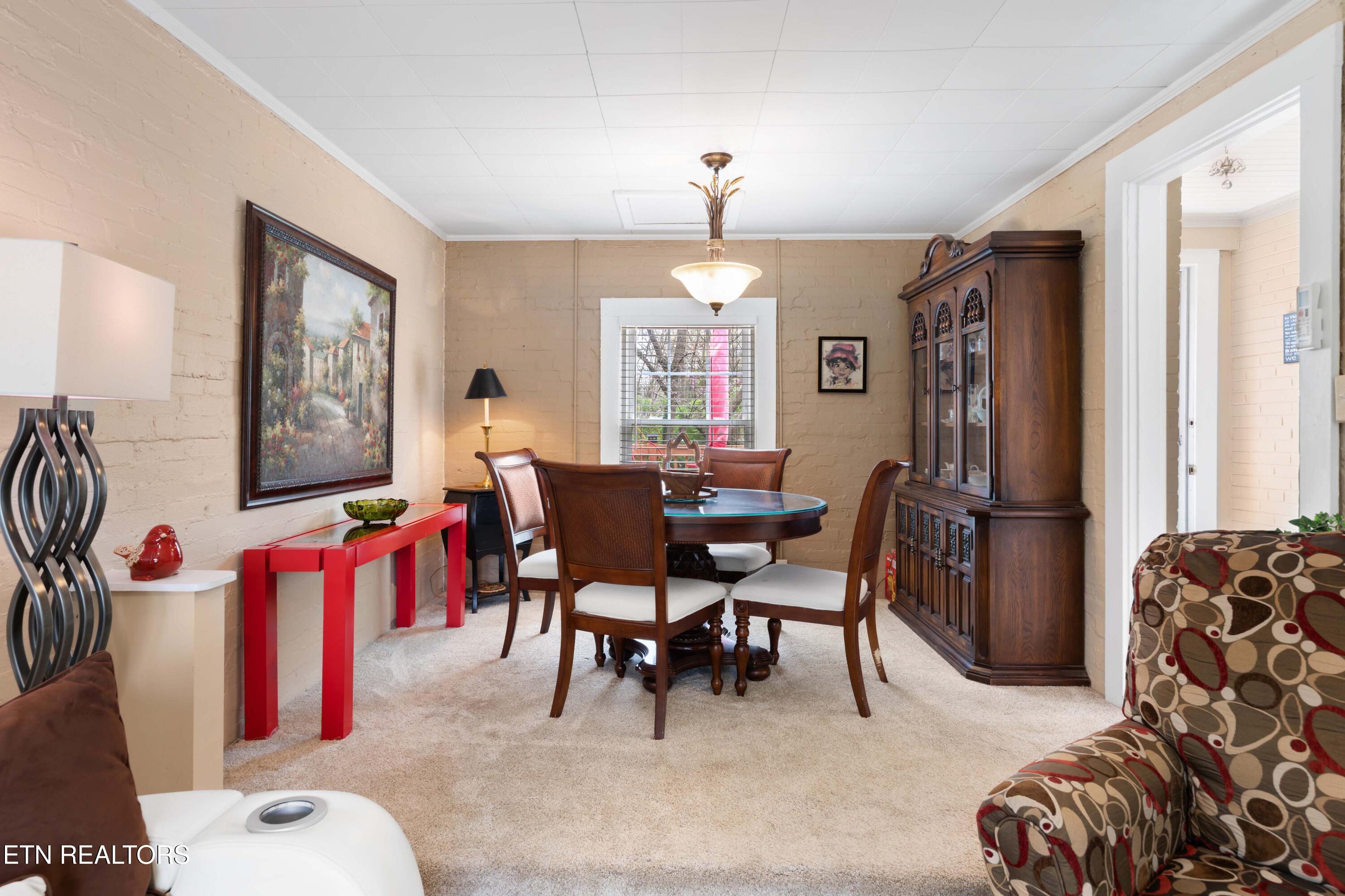 2820 Arbor Place Knoxville TN 37917