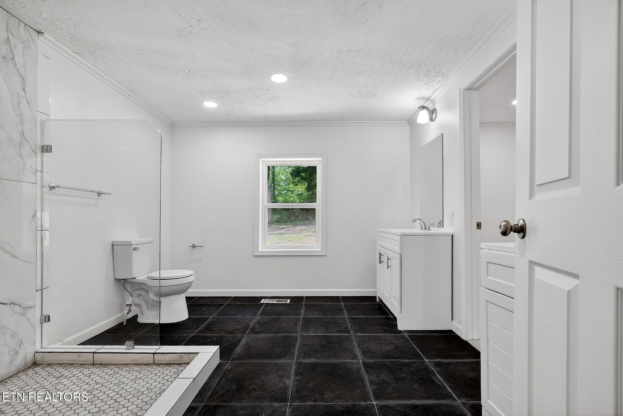 76 Ed Houston Road Crossville TN 38571