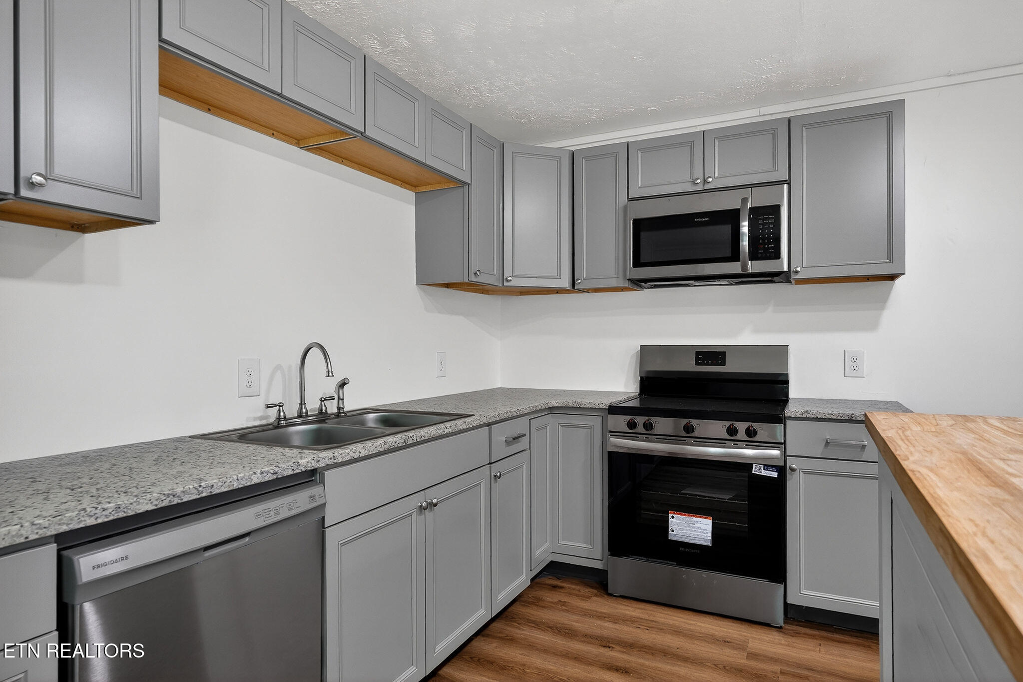 76 Ed Houston Road Crossville TN 38571
