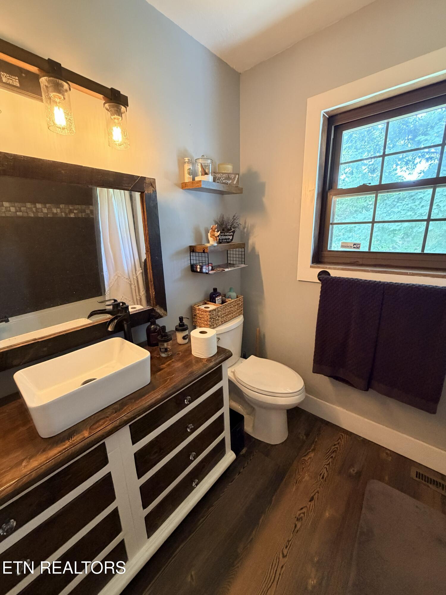 158 Daysville Road Rockwood TN 37854