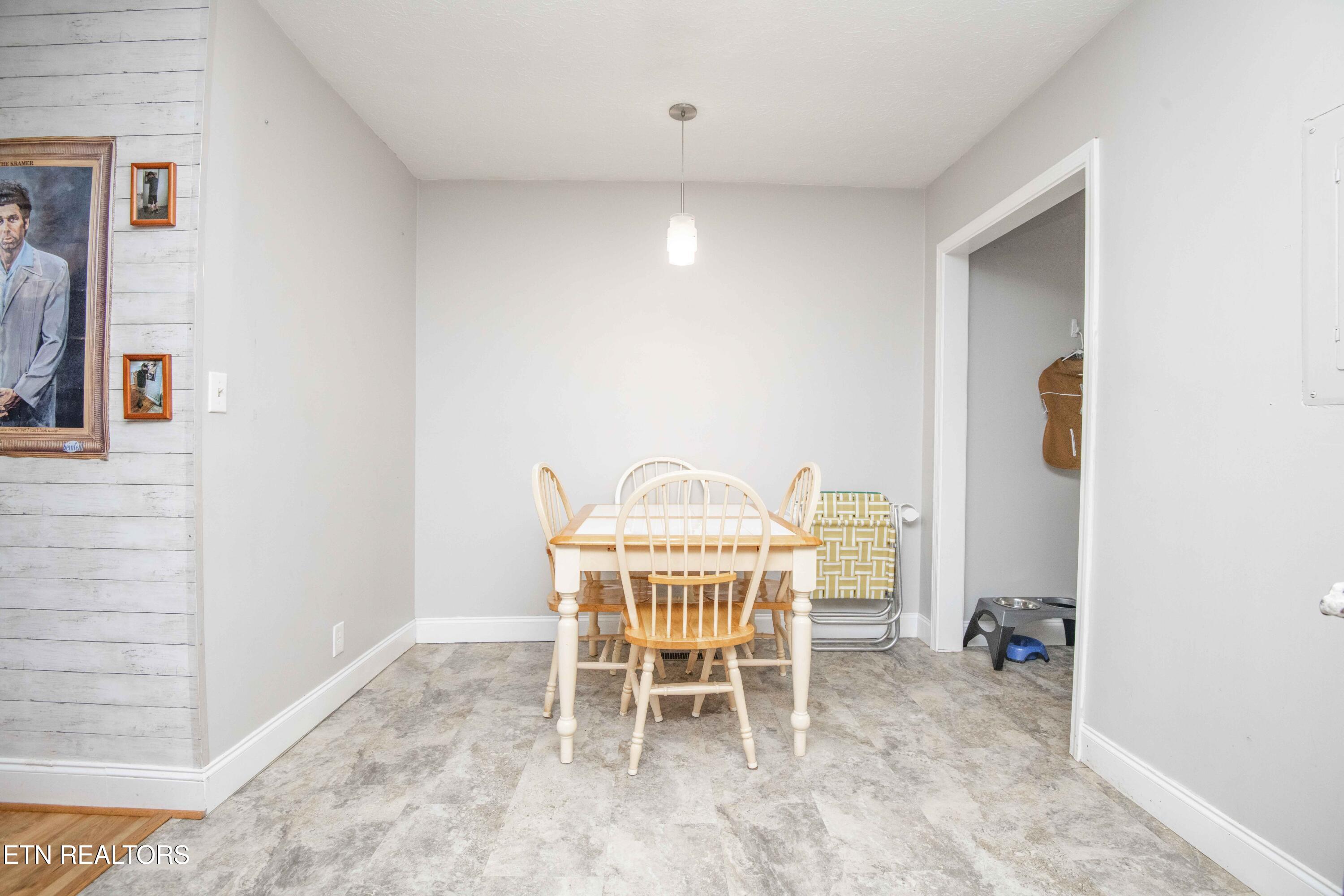 717 Bernard Avenue Rockwood TN 37854