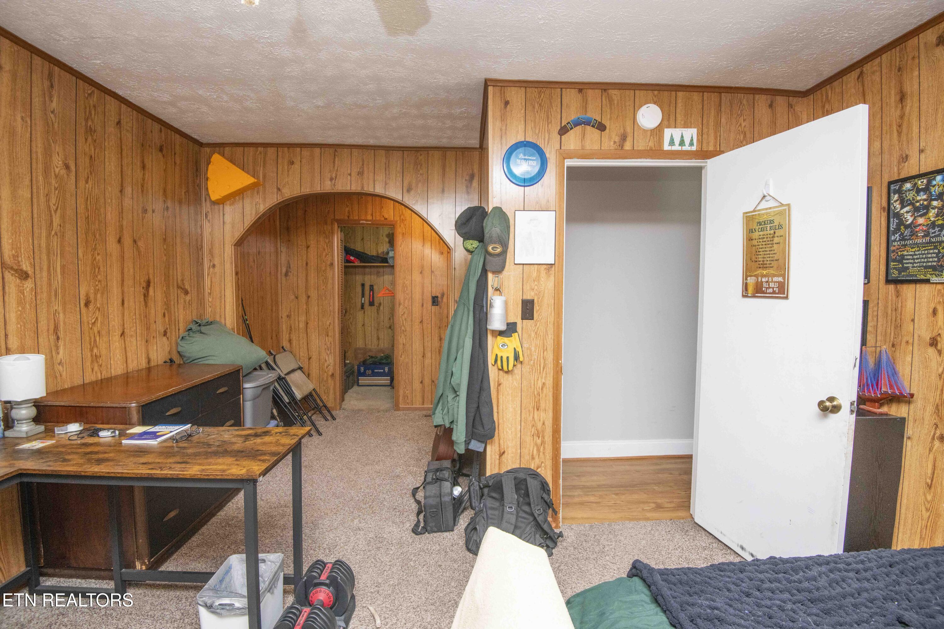 717 Bernard Avenue Rockwood TN 37854
