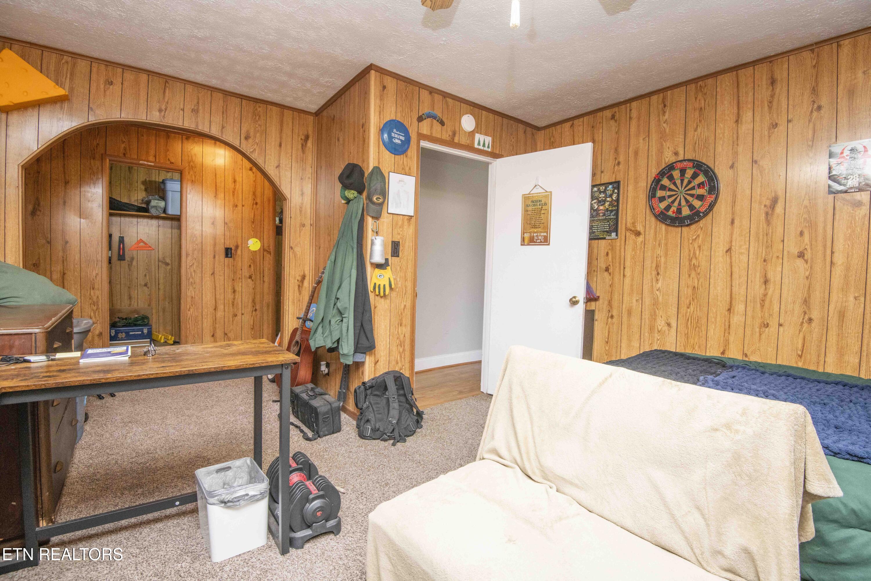 717 Bernard Avenue Rockwood TN 37854