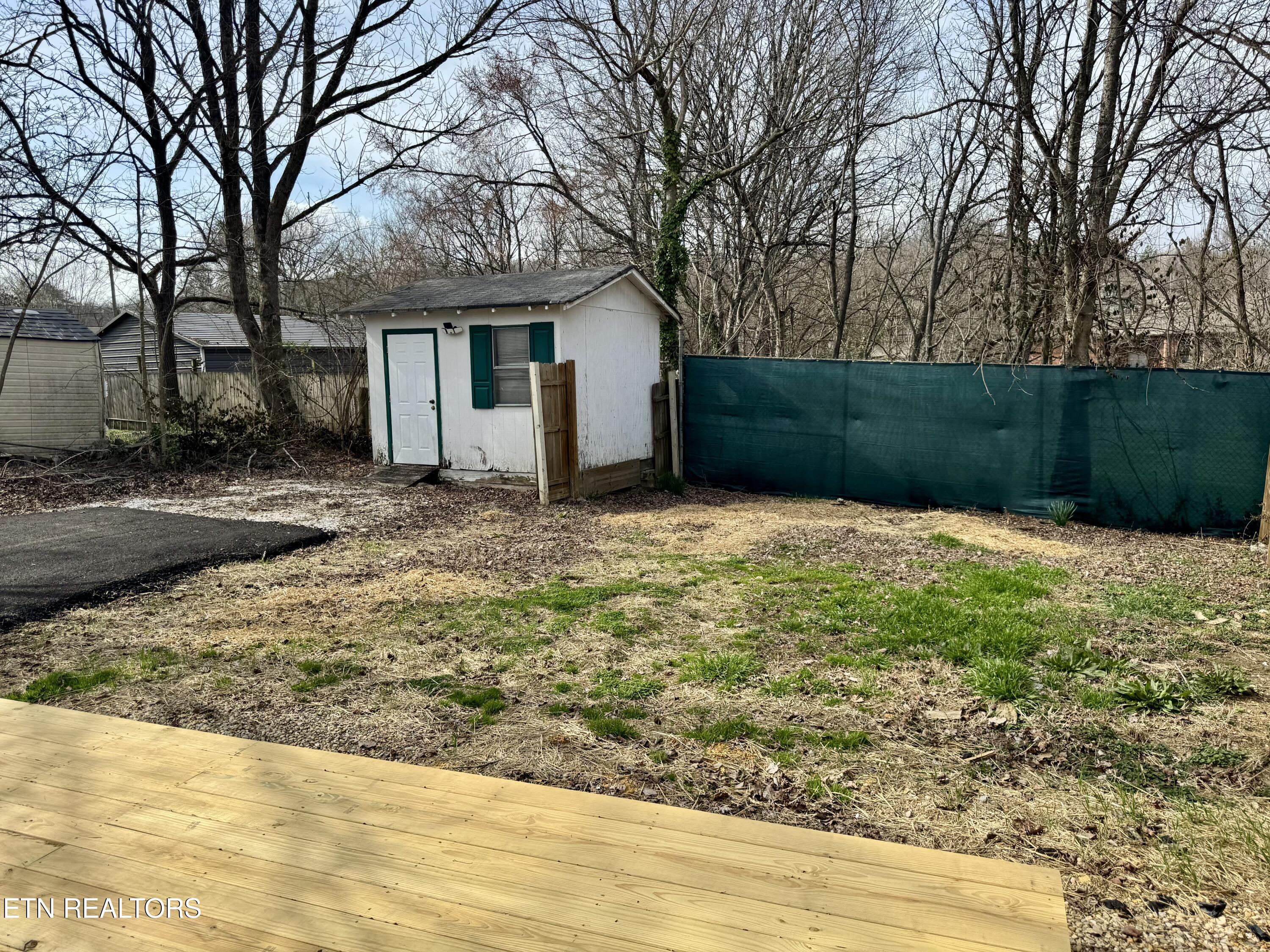 1607 Berry Road Knoxville TN 37920