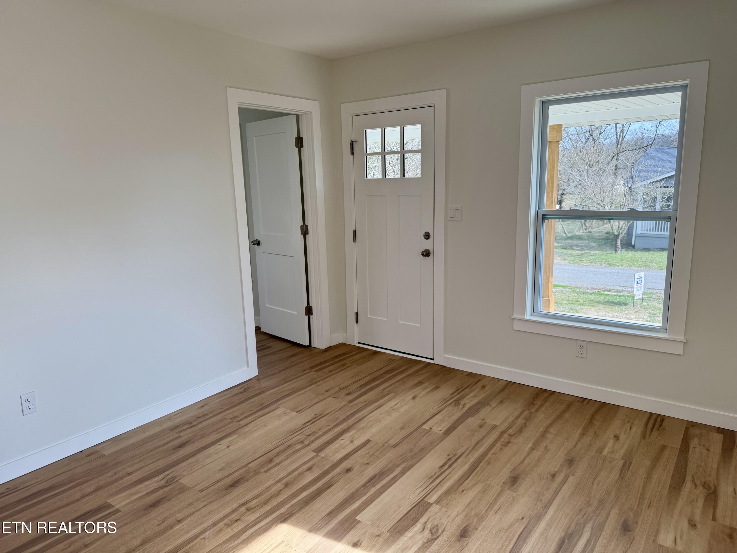 1607 Berry Road Knoxville TN 37920