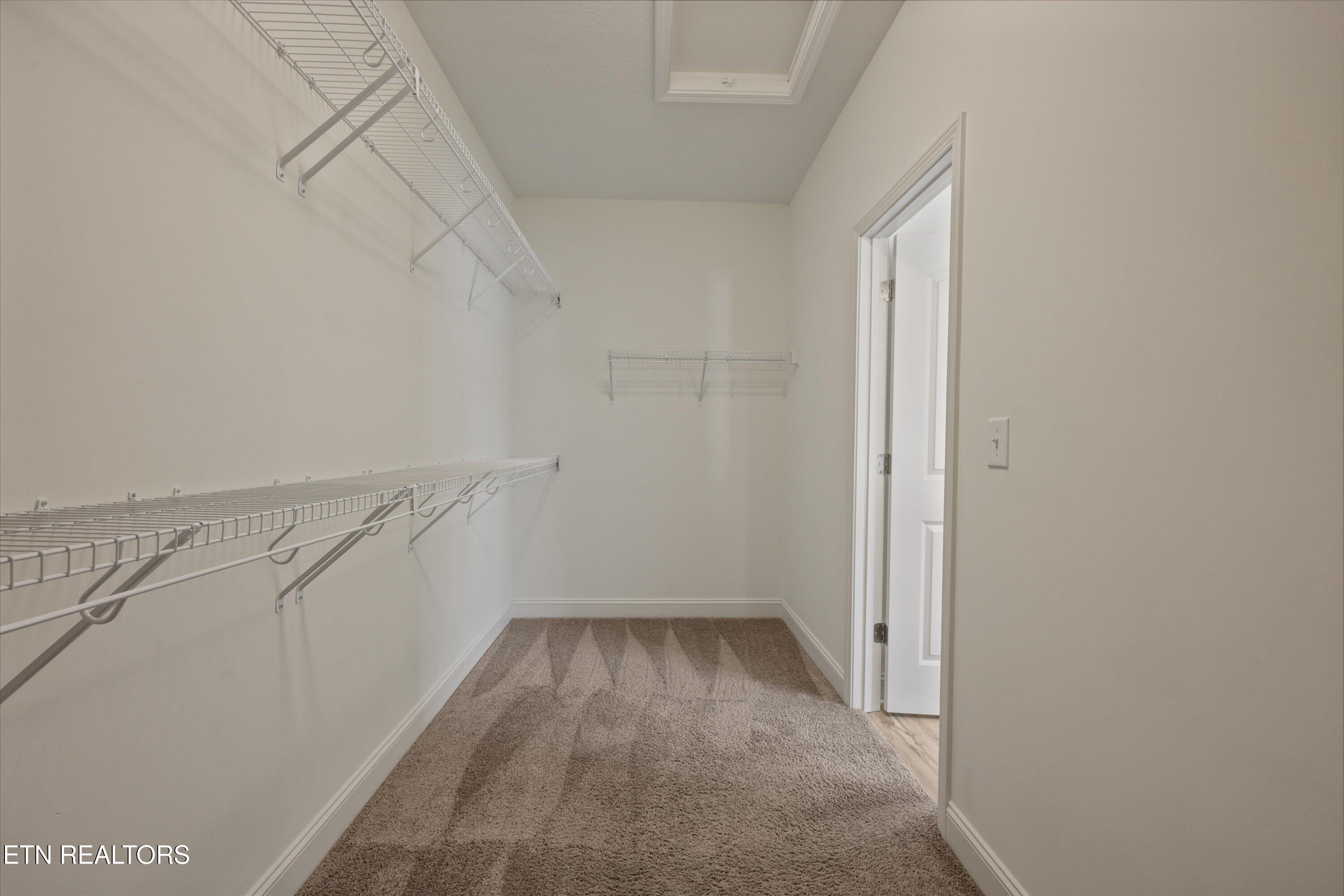 1114 Puffy Cloud Lane Knoxville TN 37922