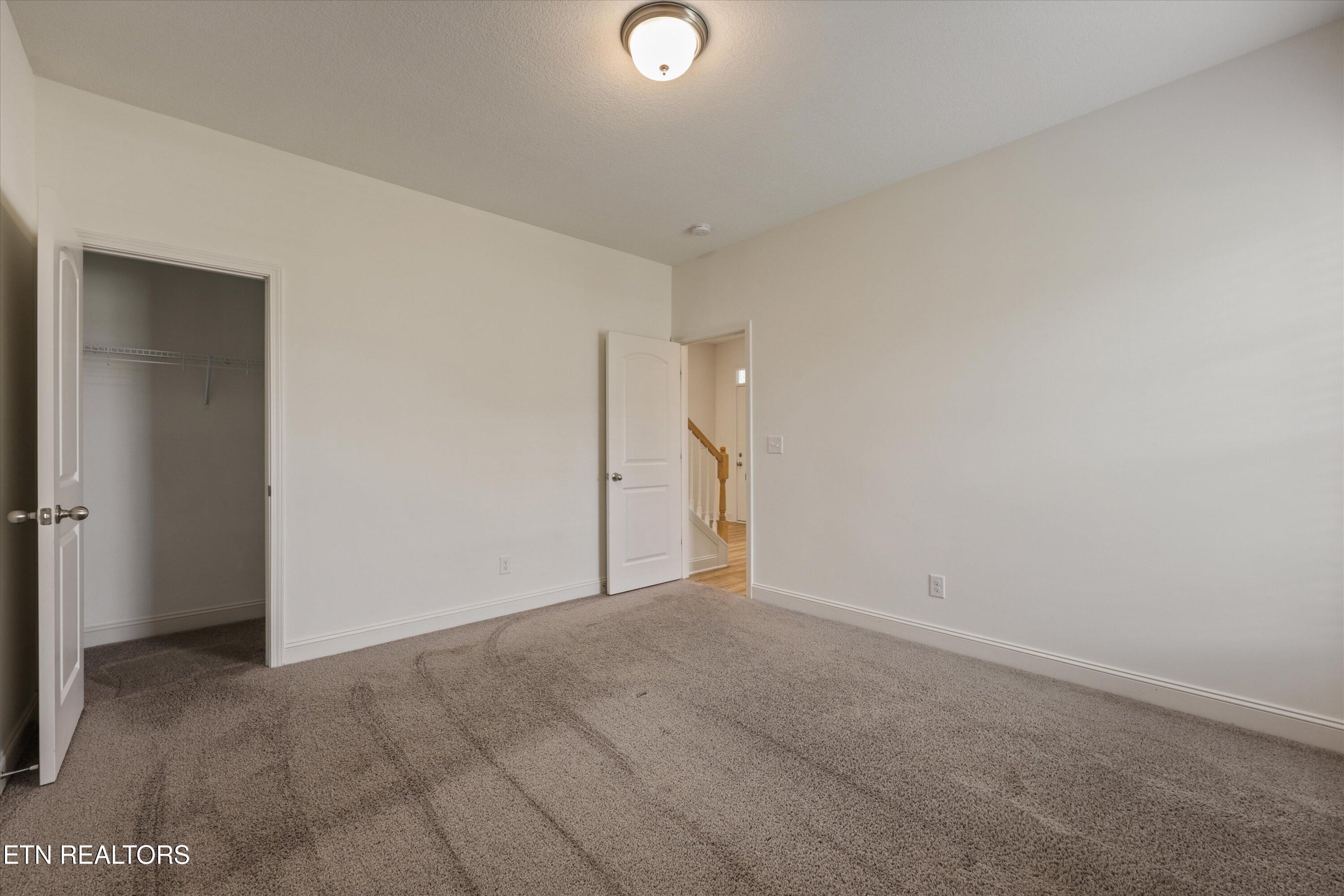 1114 Puffy Cloud Lane Knoxville TN 37922