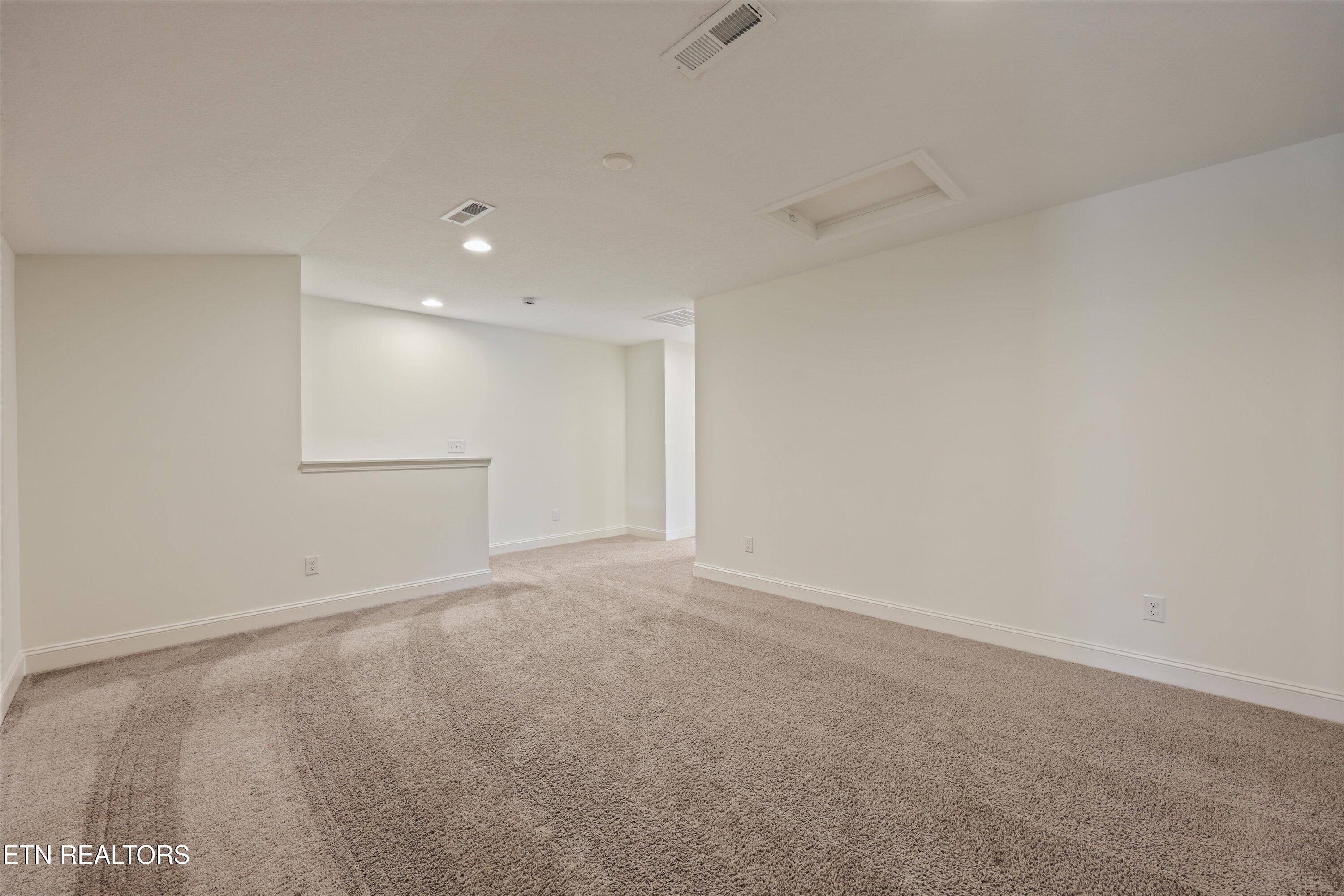 1114 Puffy Cloud Lane Knoxville TN 37922