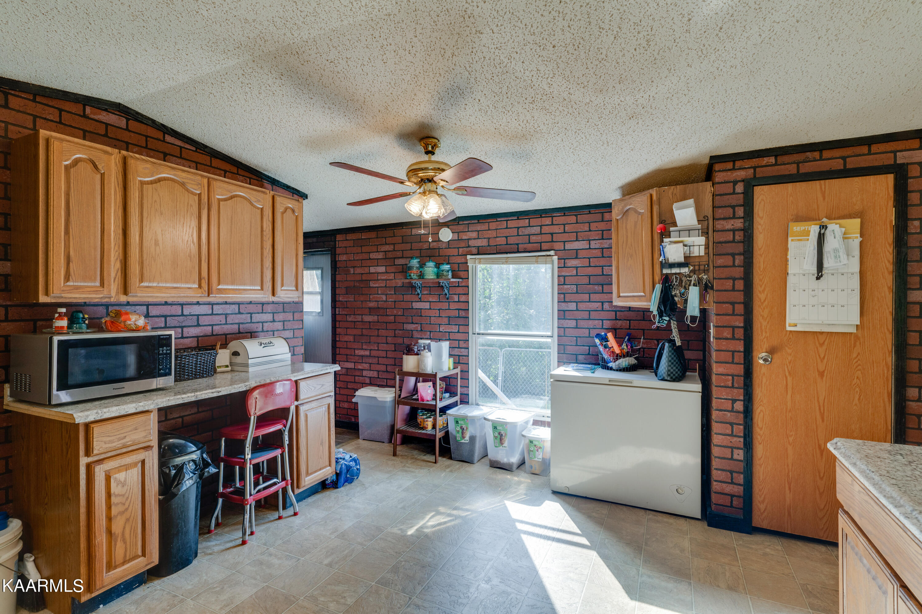 166 Lester Ledbetter Lane Hilham TN 38568