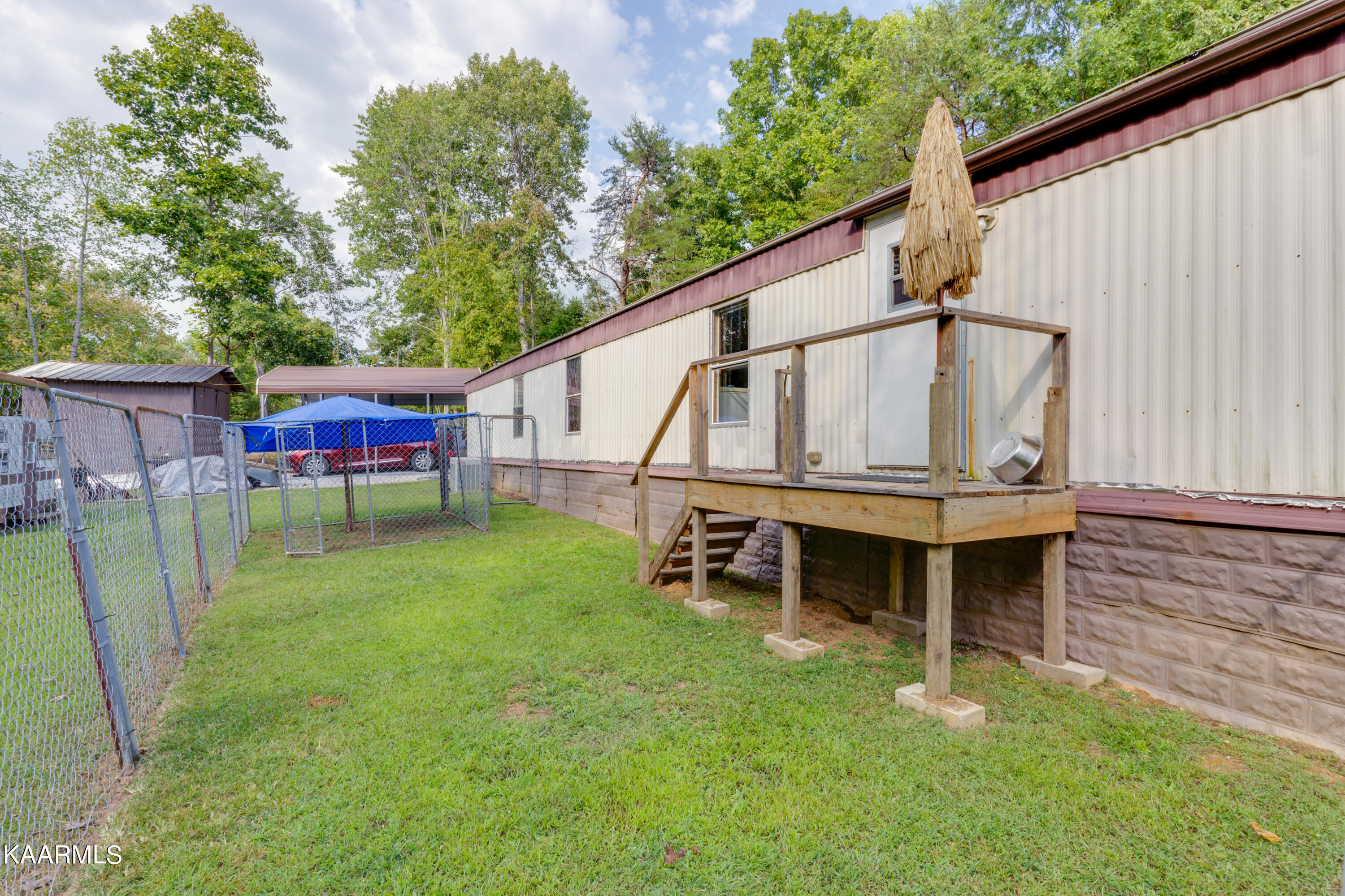 166 Lester Ledbetter Lane Hilham TN 38568