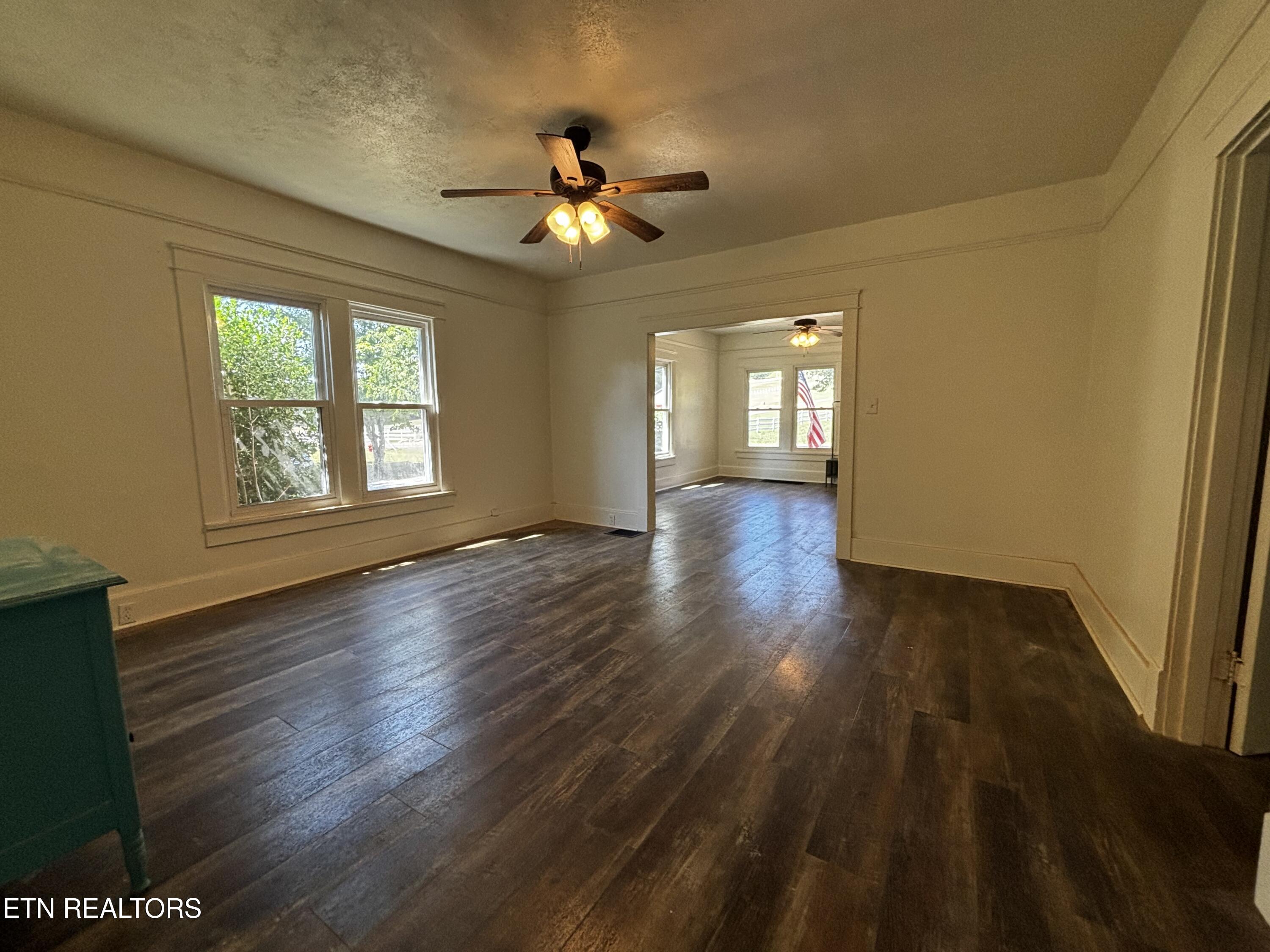 6422 Tazewell Pike Knoxville TN 37918