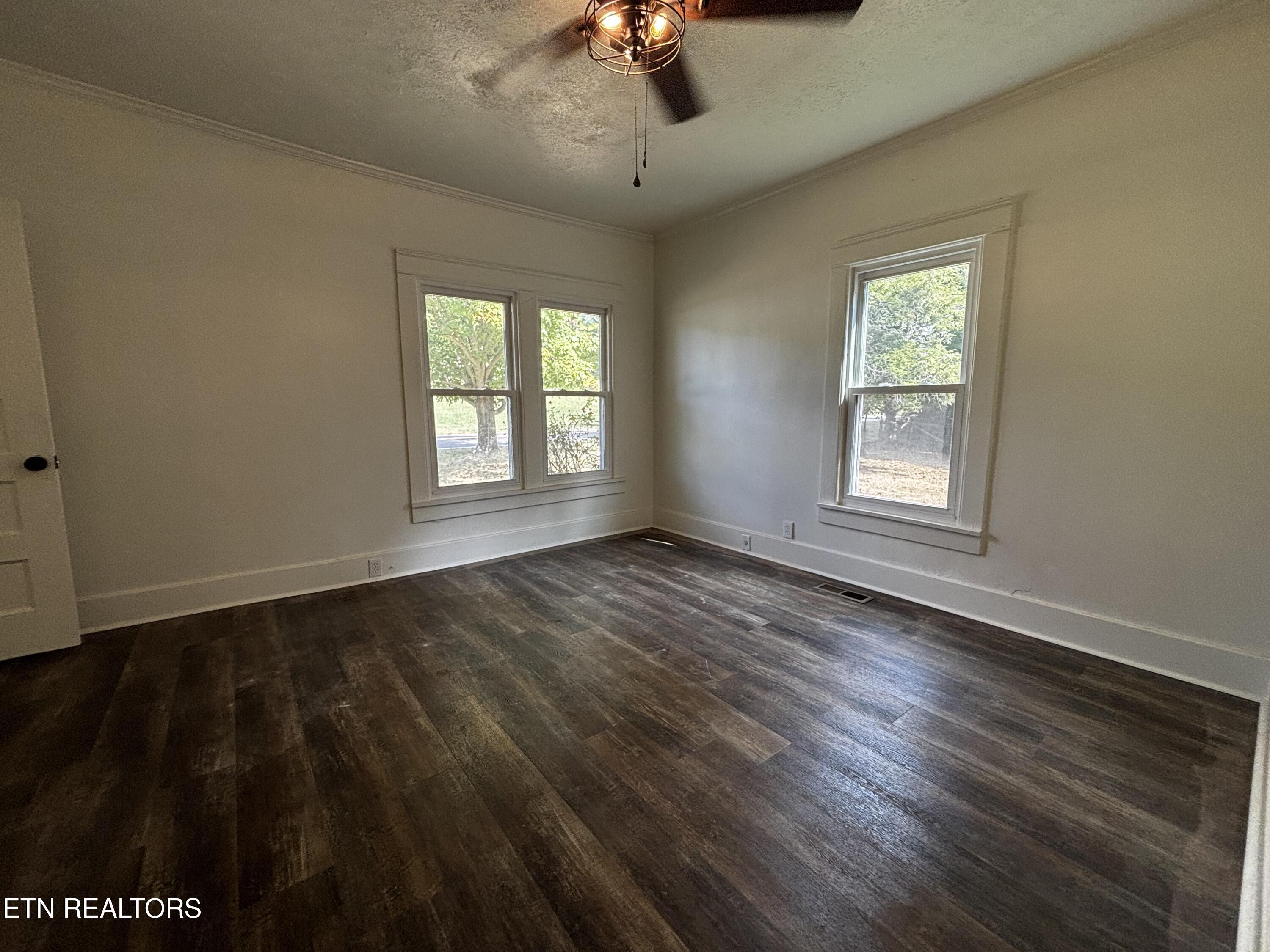 6422 Tazewell Pike Knoxville TN 37918