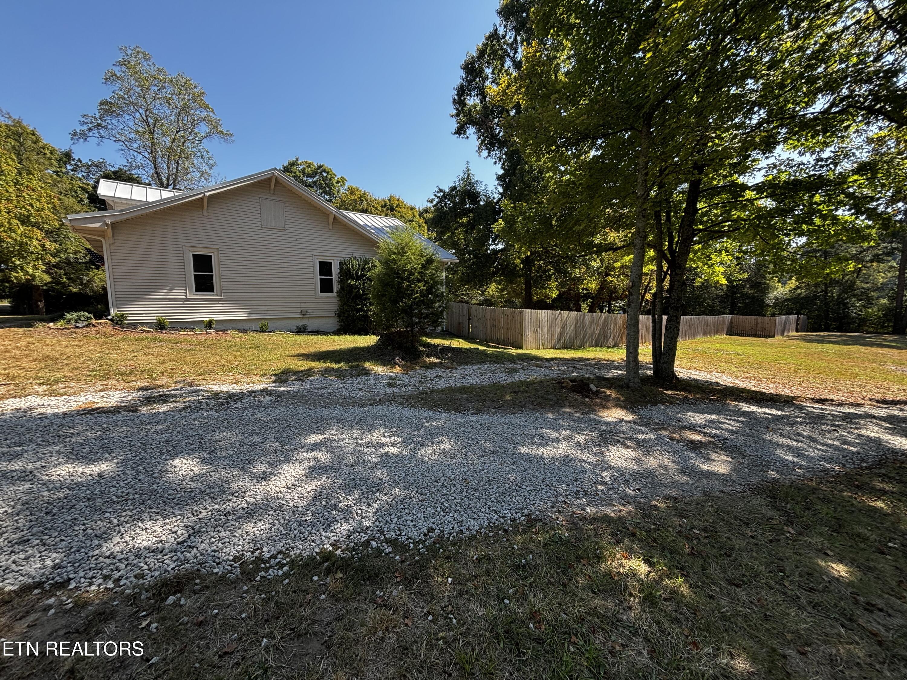 6422 Tazewell Pike Knoxville TN 37918