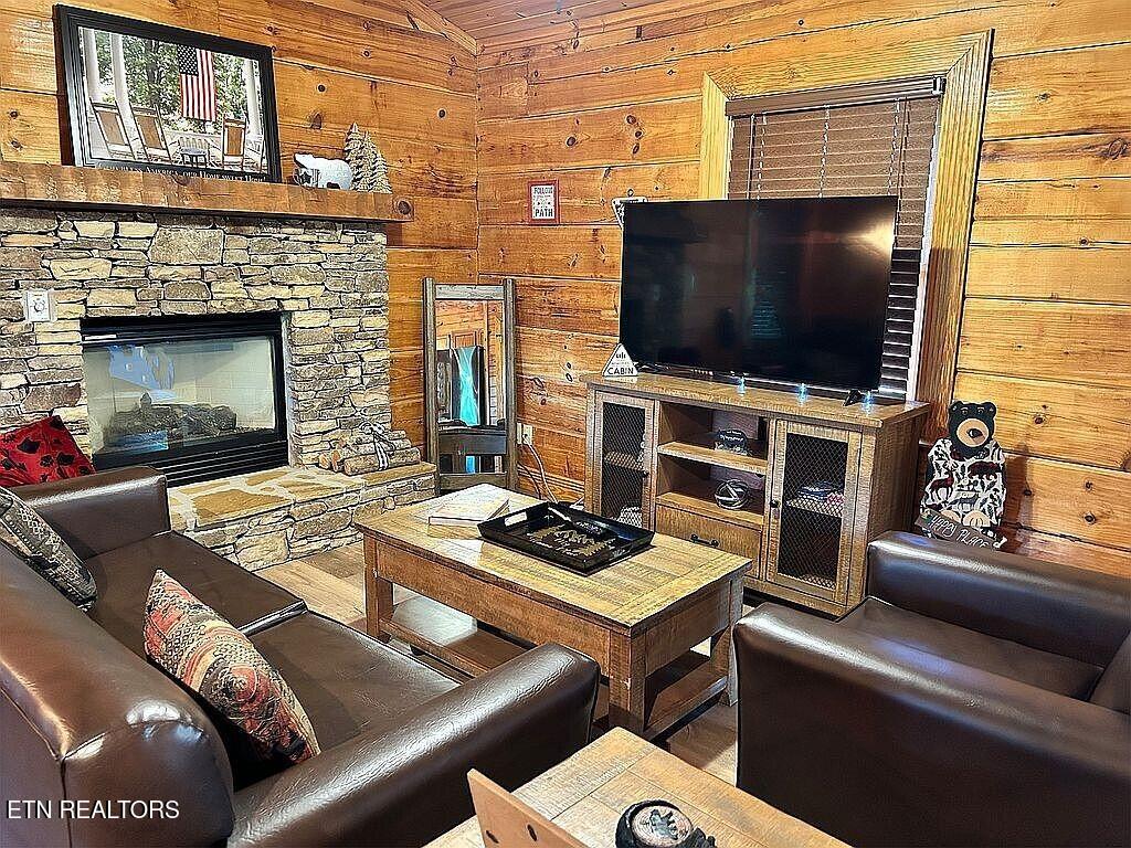3215 Steeple Way Pigeon Forge TN 37863