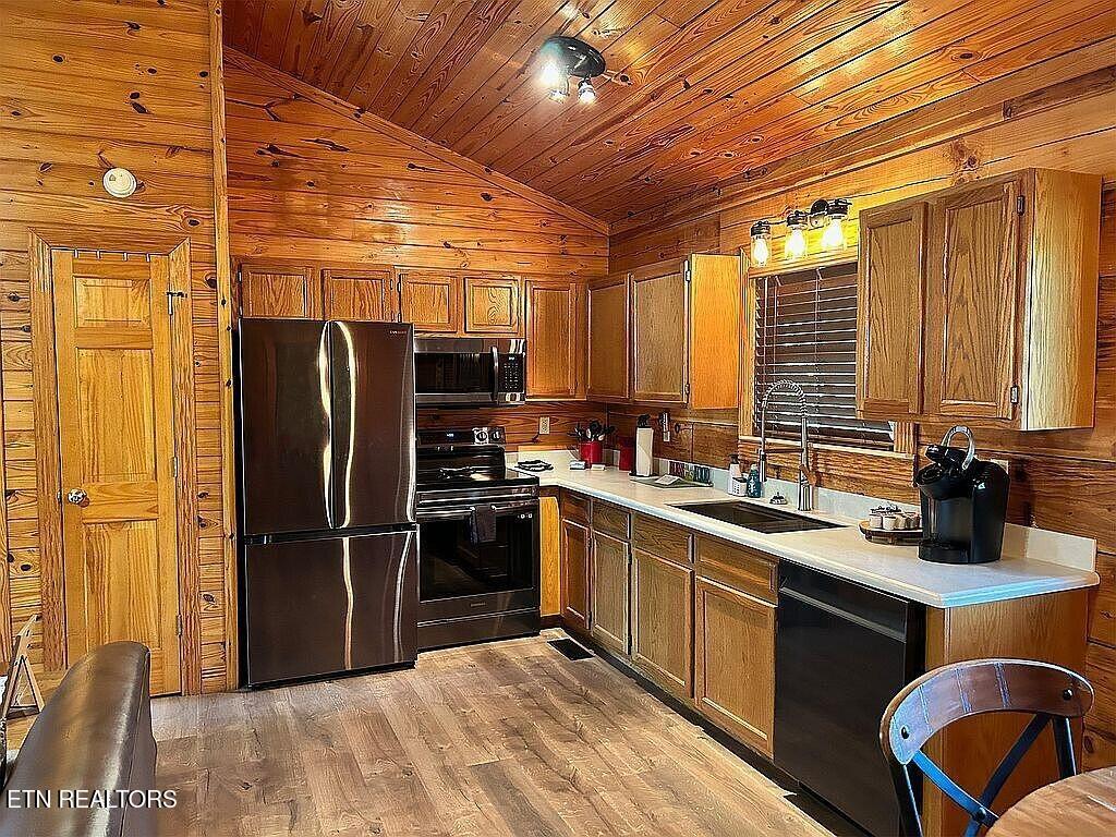 3215 Steeple Way Pigeon Forge TN 37863