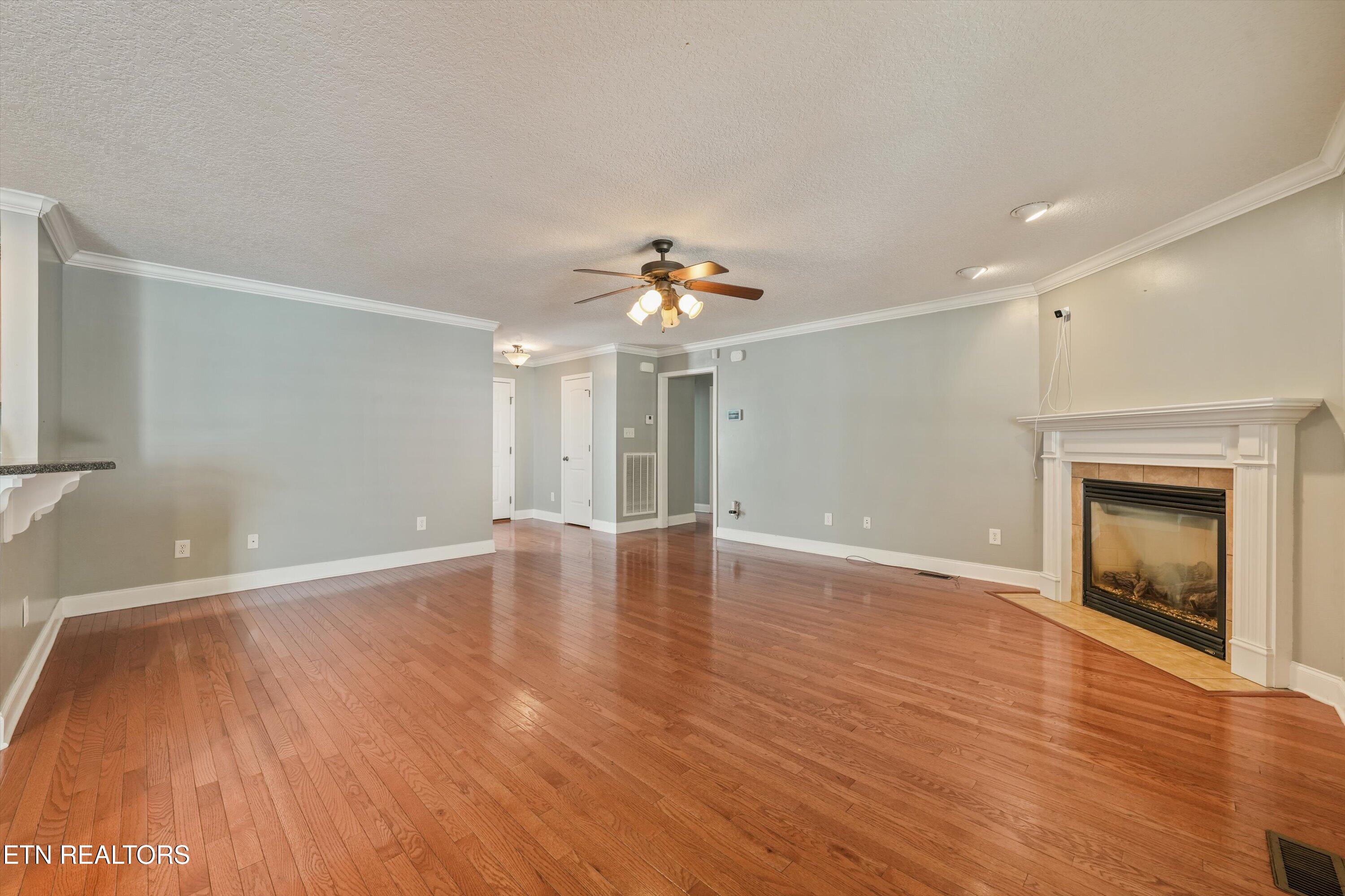 8007 Frederick John Street Knoxville TN 37938