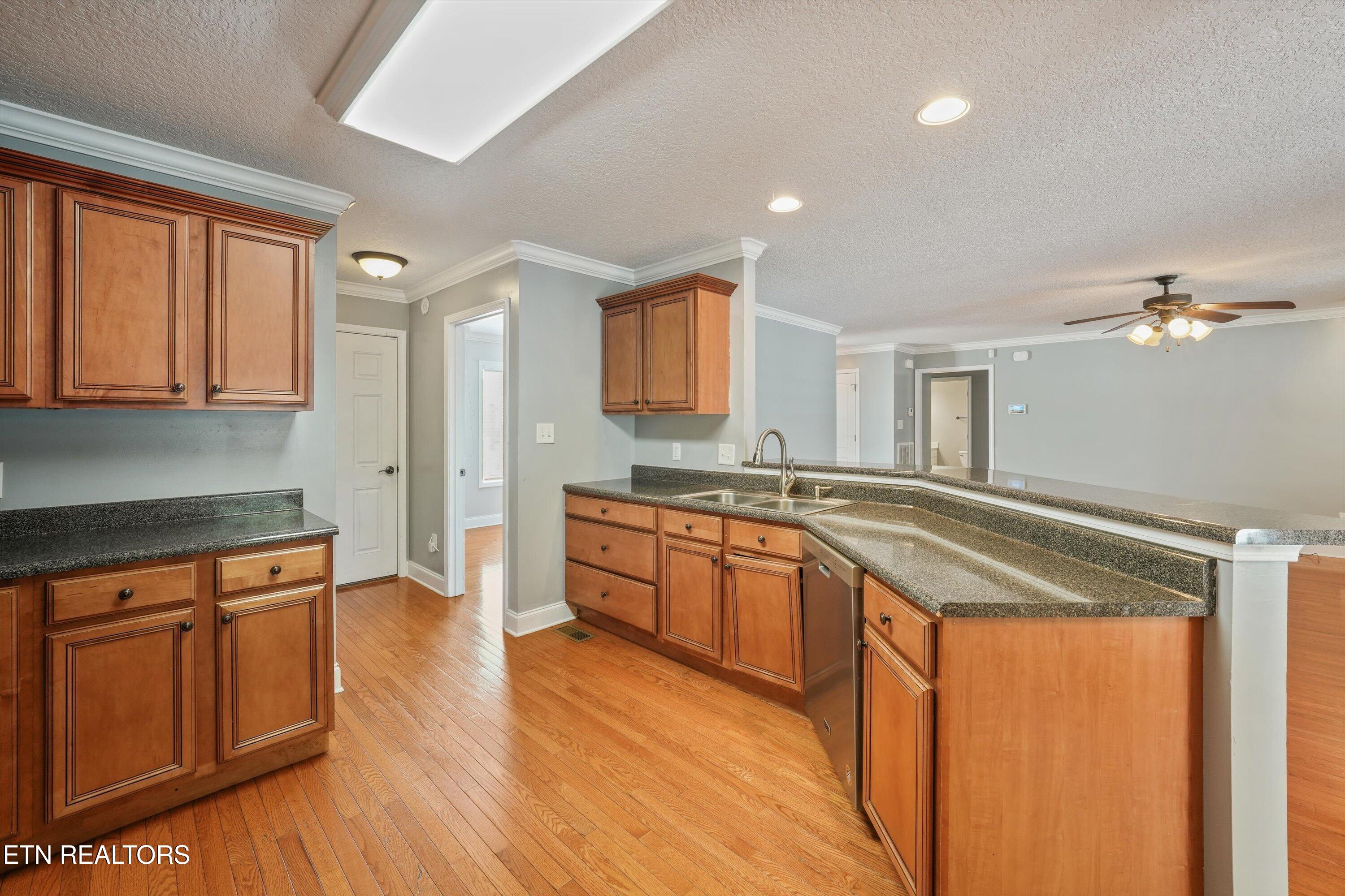 8007 Frederick John Street Knoxville TN 37938