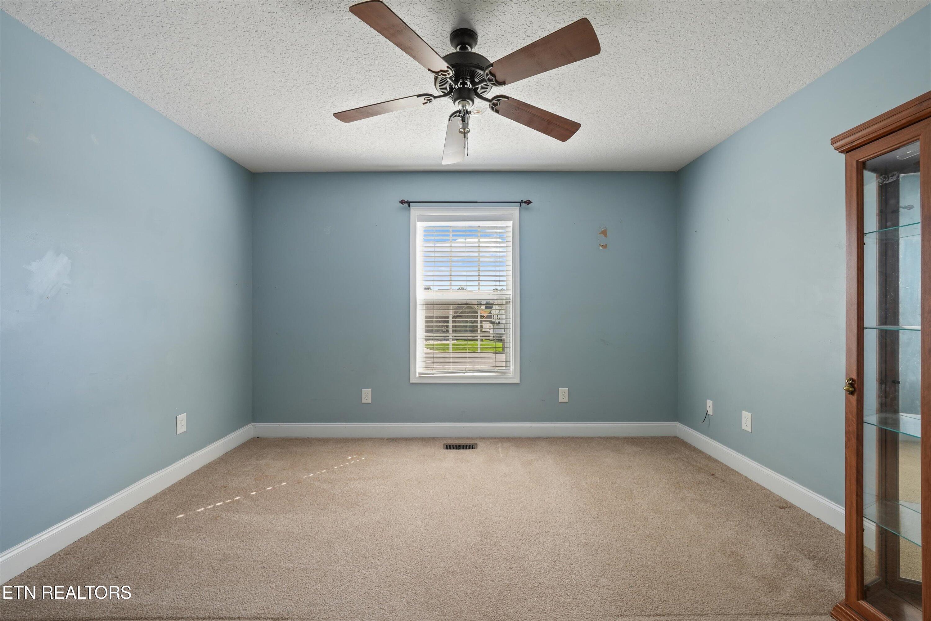 8007 Frederick John Street Knoxville TN 37938
