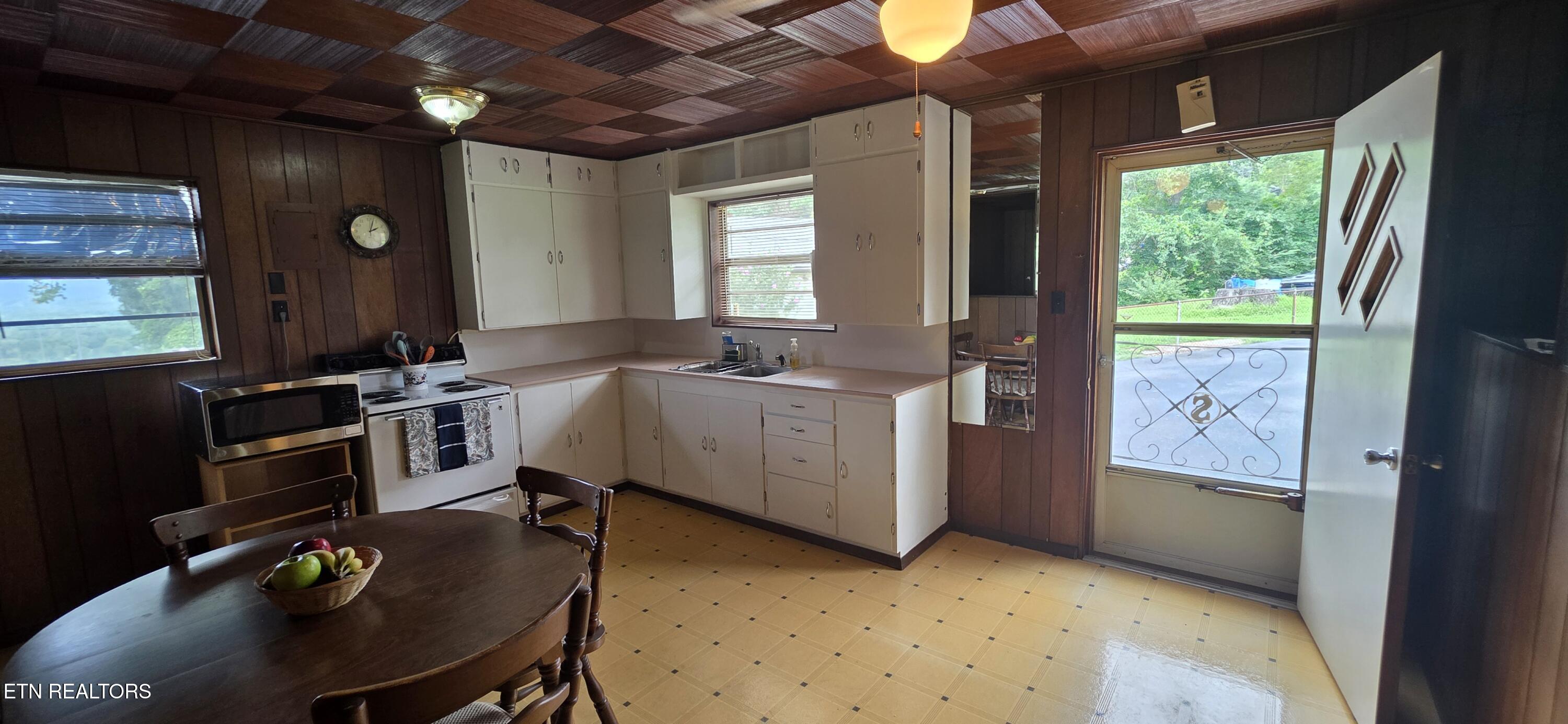 154 Warrior Circle Oak Ridge TN 37830