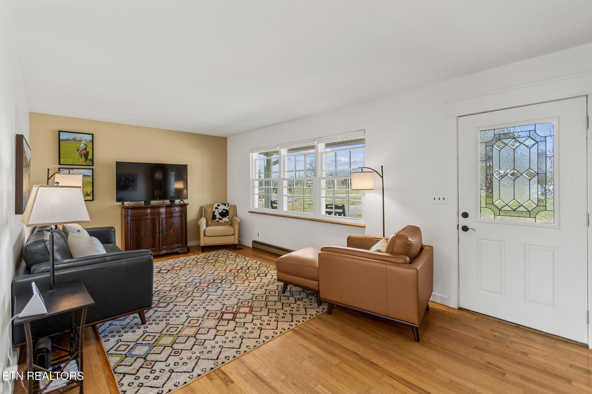 786 Swan Pond Circle Road Harriman TN 37748