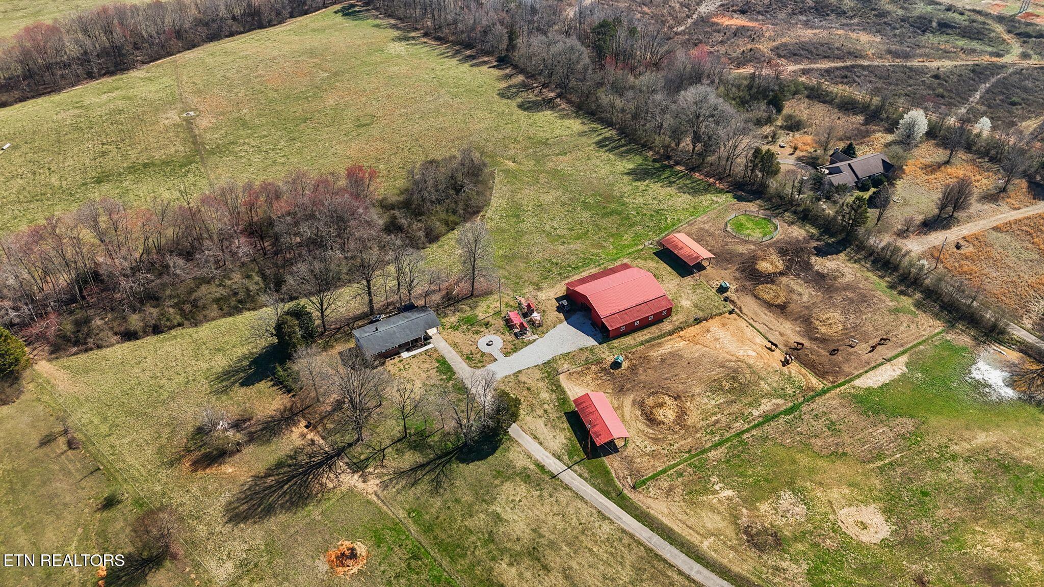 786 Swan Pond Circle Road Harriman TN 37748