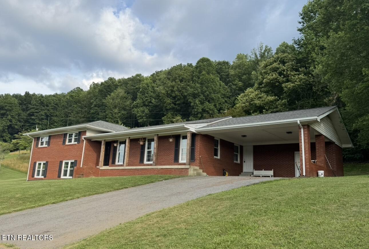 115 Red Oak Lane New Tazewell TN 37825
