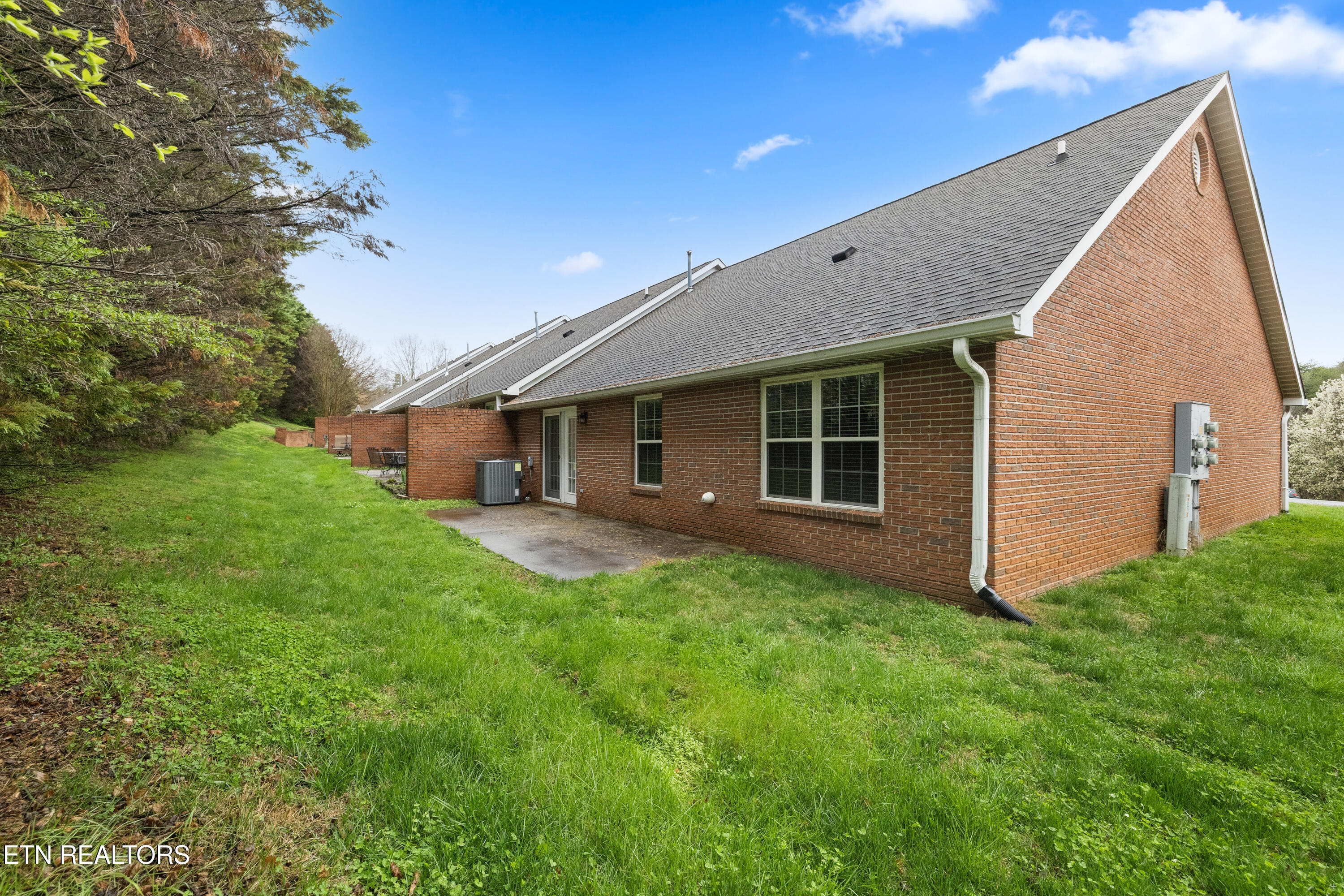 7315 Windtree Oaks Way Knoxville TN 37920
