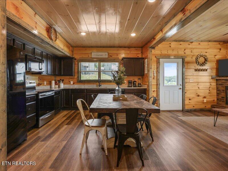 1654 Veterans Boulevard Sevierville TN 37876