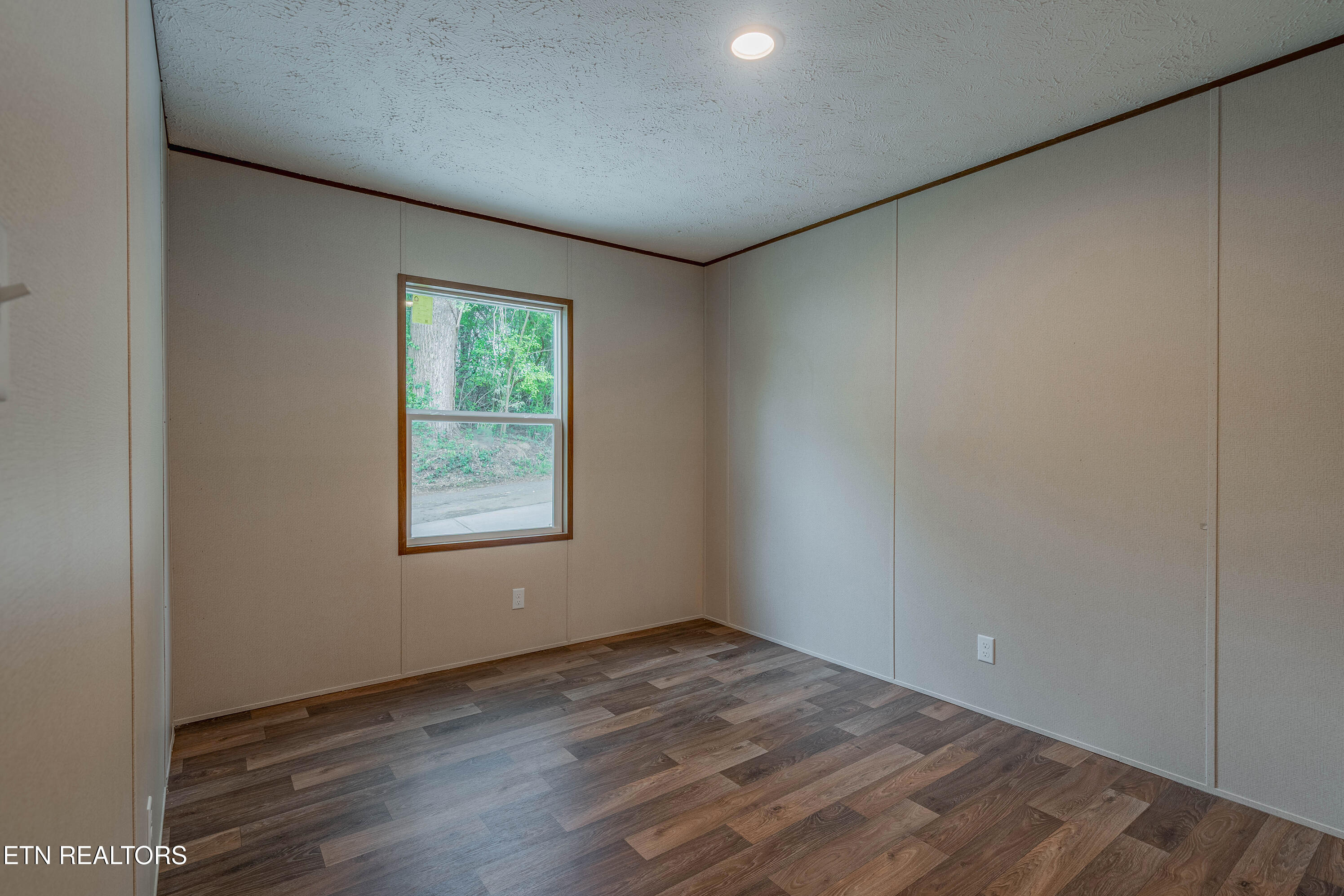 1148 SW Valley Drive Knoxville TN 37920