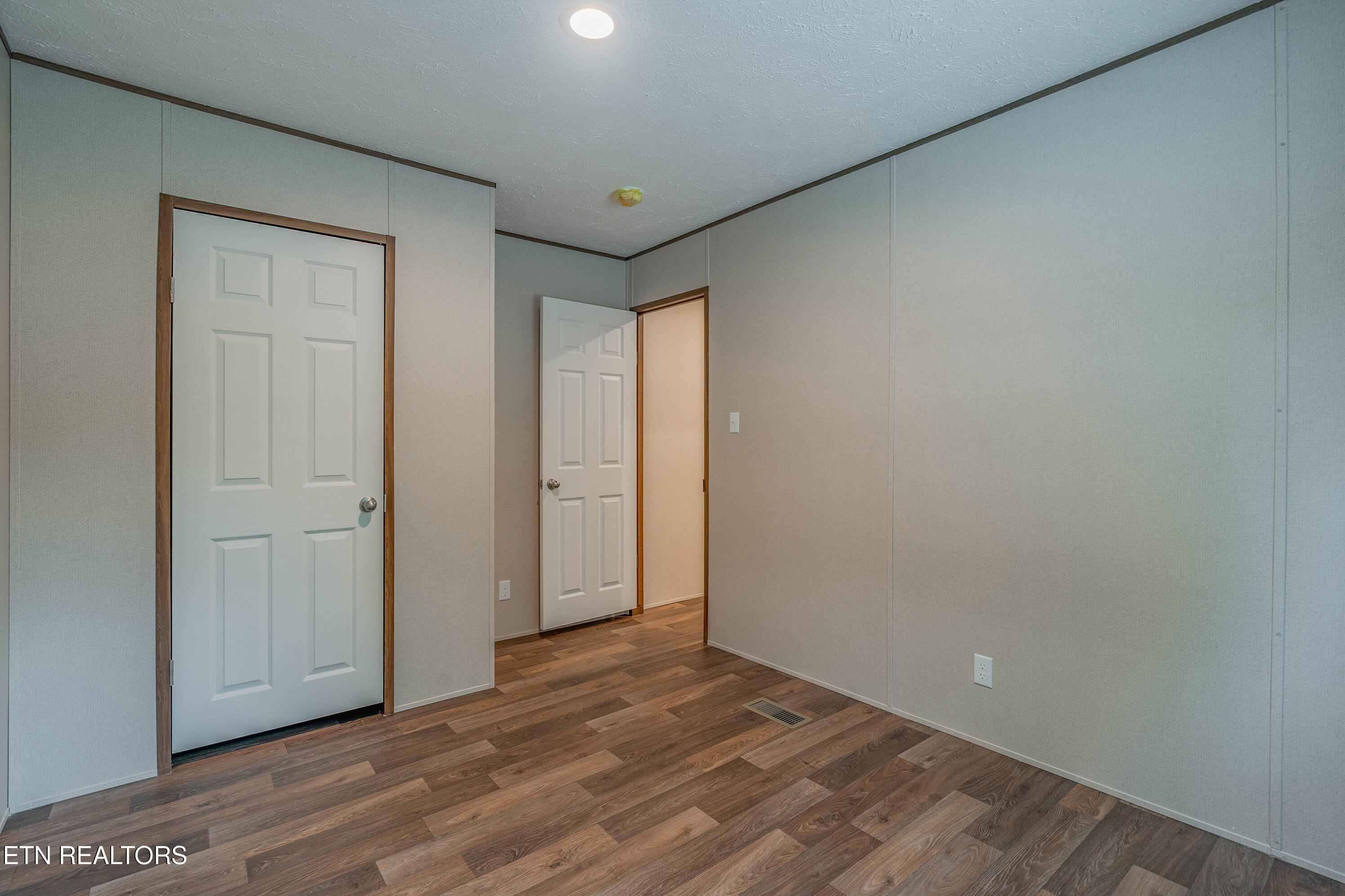 1148 SW Valley Drive Knoxville TN 37920