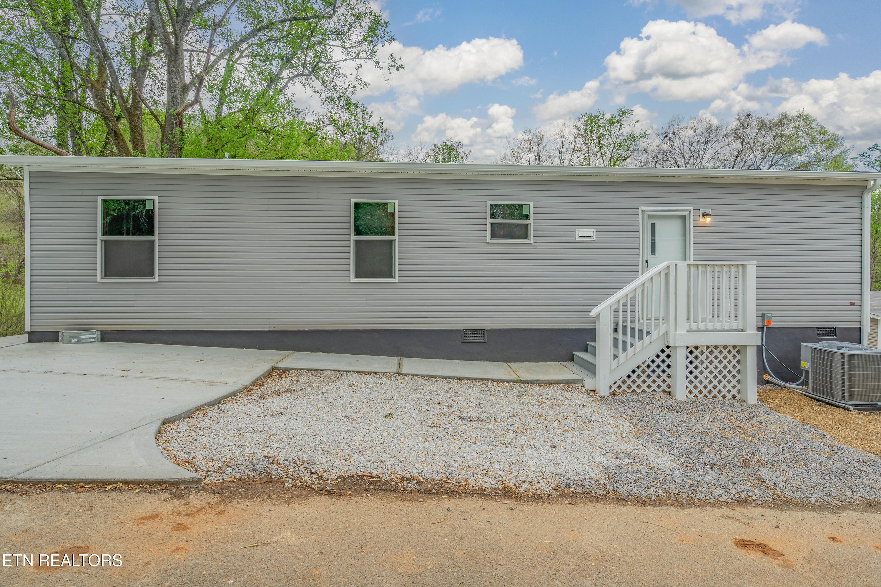 1148 SW Valley Drive Knoxville TN 37920