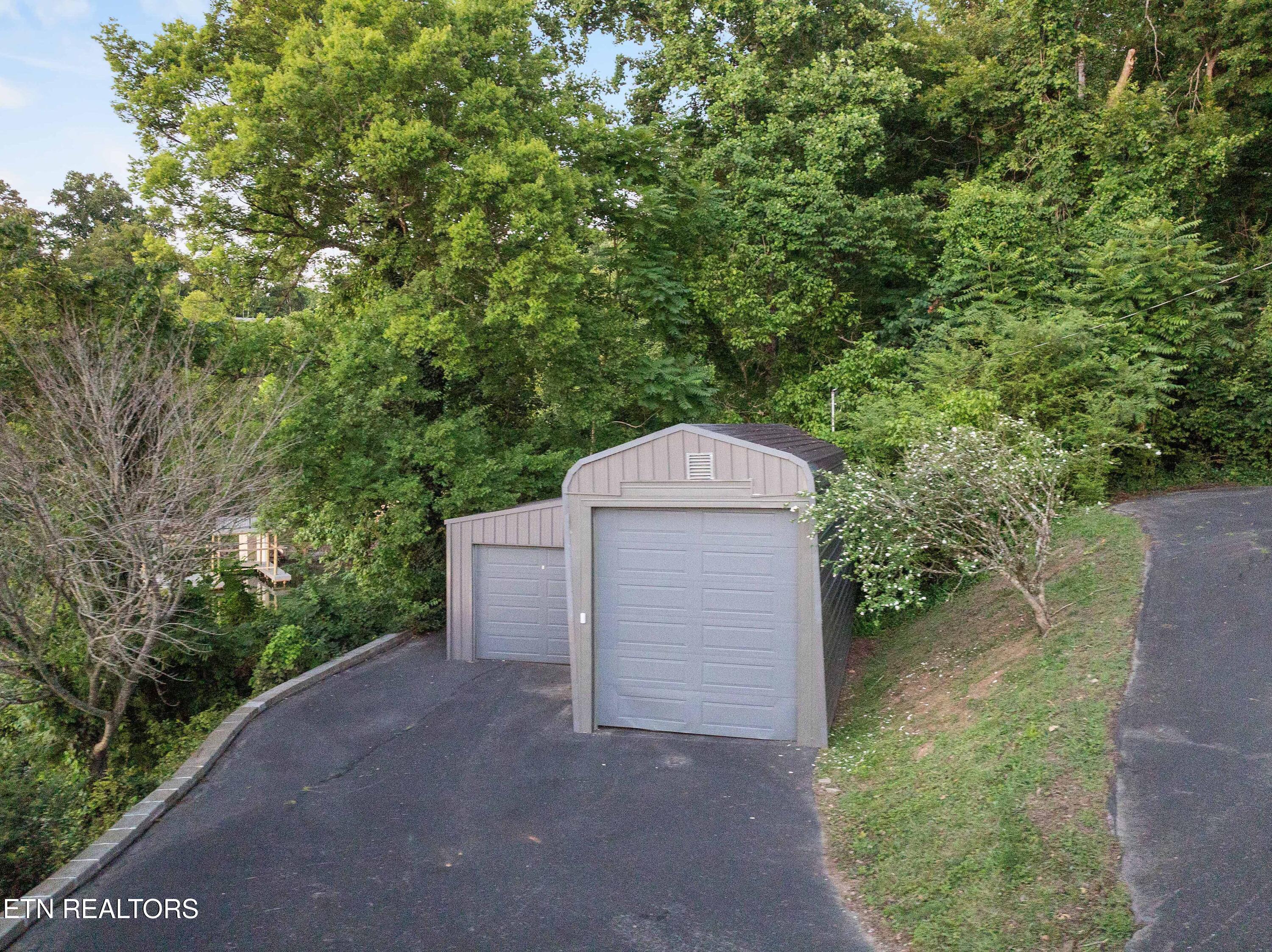1179 Endsley Lane Friendsville TN 37737