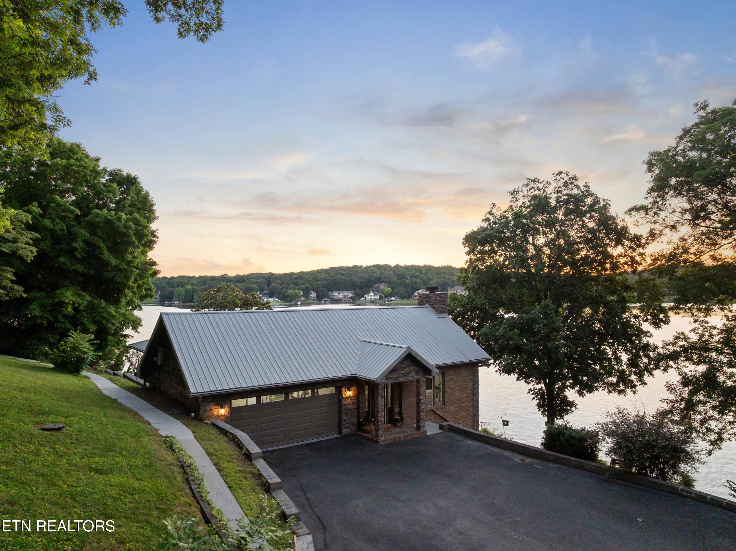 1179 Endsley Lane Friendsville TN 37737